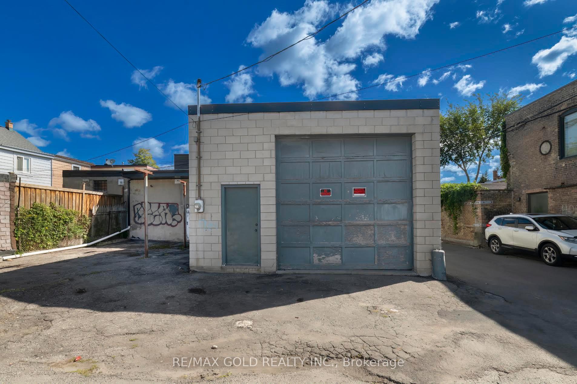 Photo 1 of 131R Millicent Street, Toronto, Dovercourt-Wallace Emerson-Junction — HOMEH