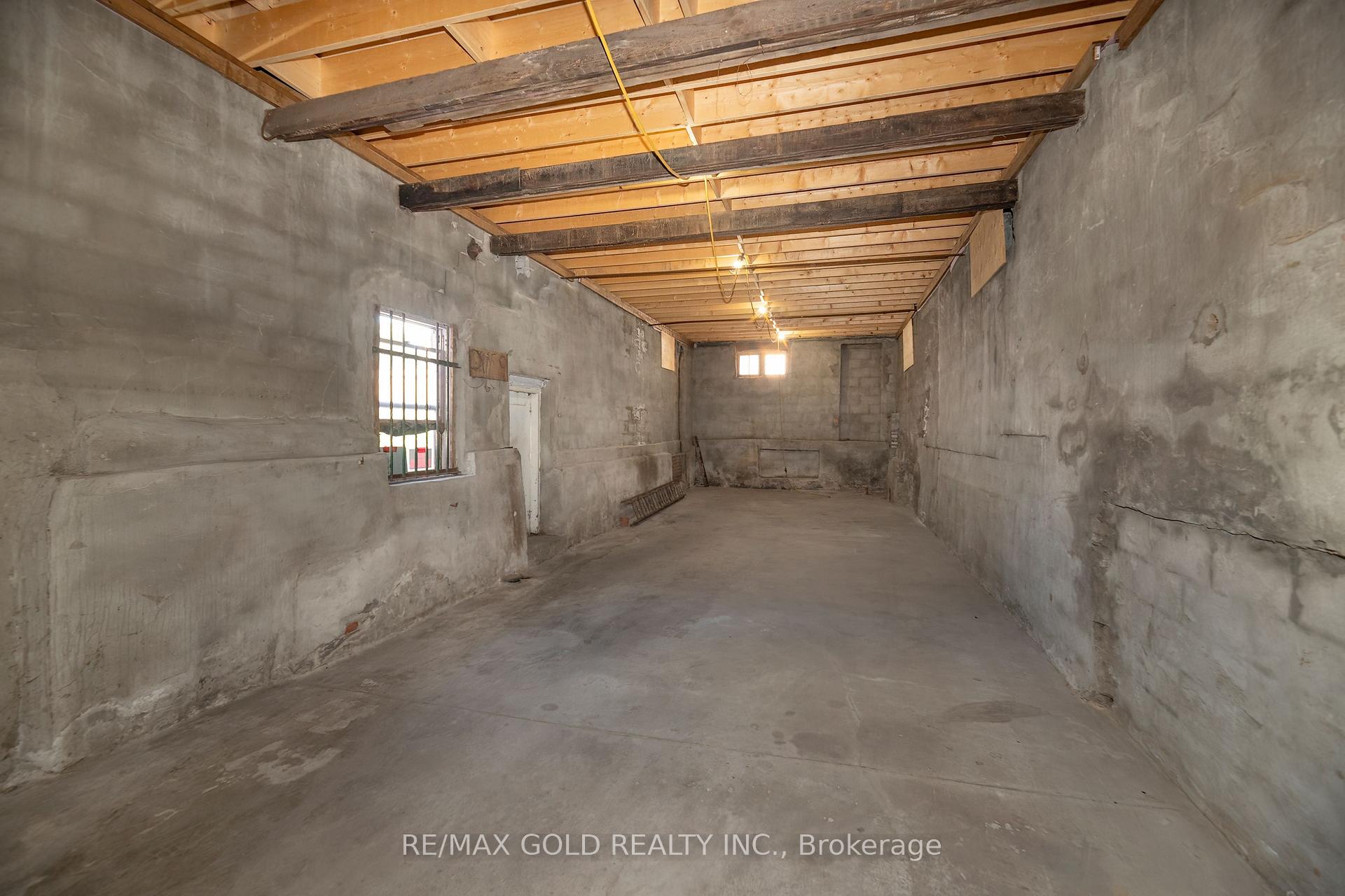 Photo 9 of 131R Millicent Street, Toronto, Dovercourt-Wallace Emerson-Junction — HOMEH
