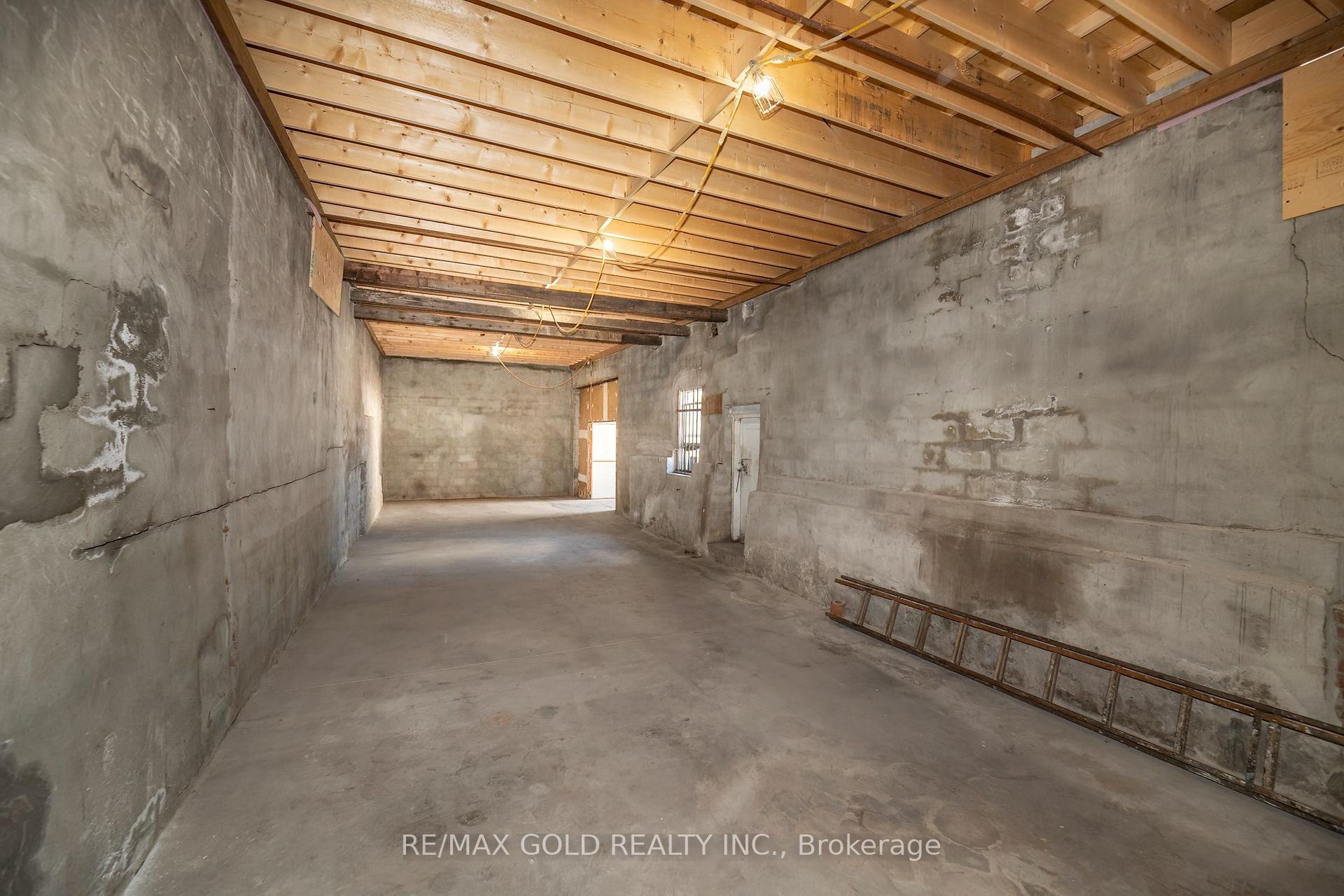 Photo 10 of 131R Millicent Street, Toronto, Dovercourt-Wallace Emerson-Junction — HOMEH