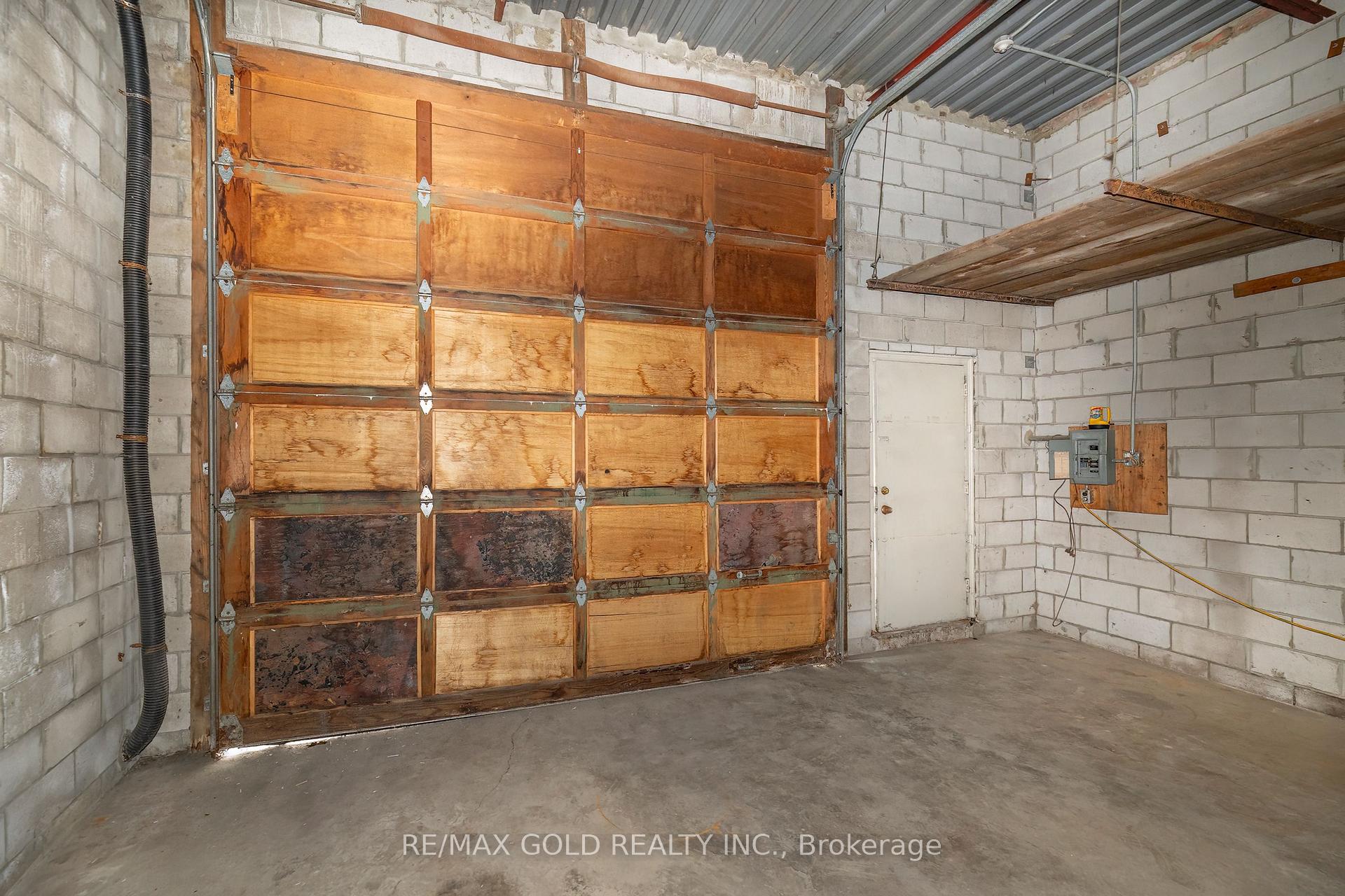 Photo 12 of 131R Millicent Street, Toronto, Dovercourt-Wallace Emerson-Junction — HOMEH