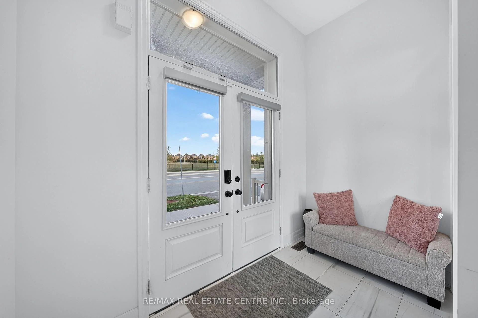 Photo 4 of 1404 Kovachik Boulevard, Milton, Walker — HOMEH