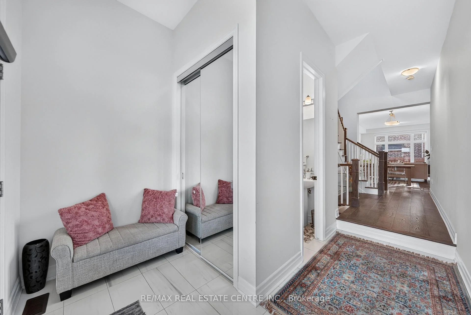 Photo 5 of 1404 Kovachik Boulevard, Milton, Walker — HOMEH