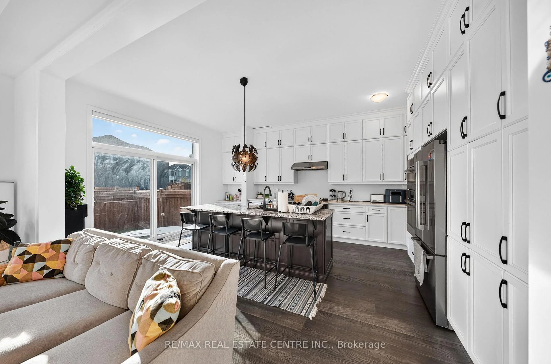 Photo 14 of 1404 Kovachik Boulevard, Milton, Walker — HOMEH