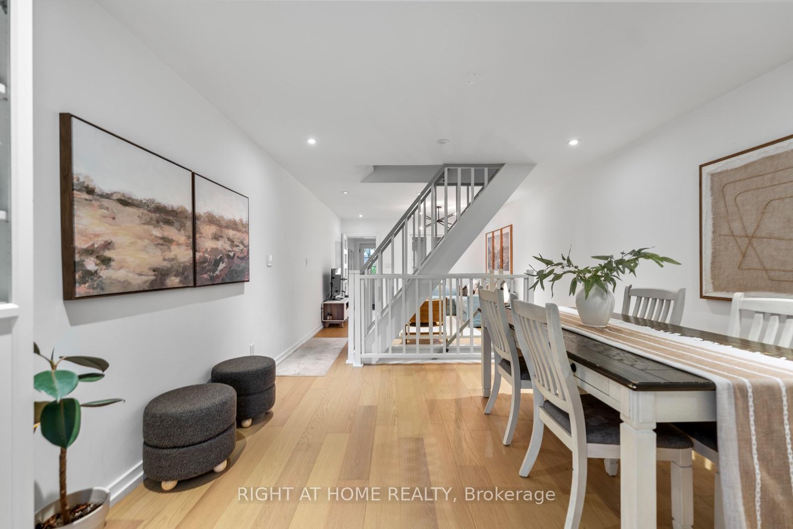 Photo 13 of 5 1/2 Luttrell Avenue, Toronto, East End-Danforth — HOMEH