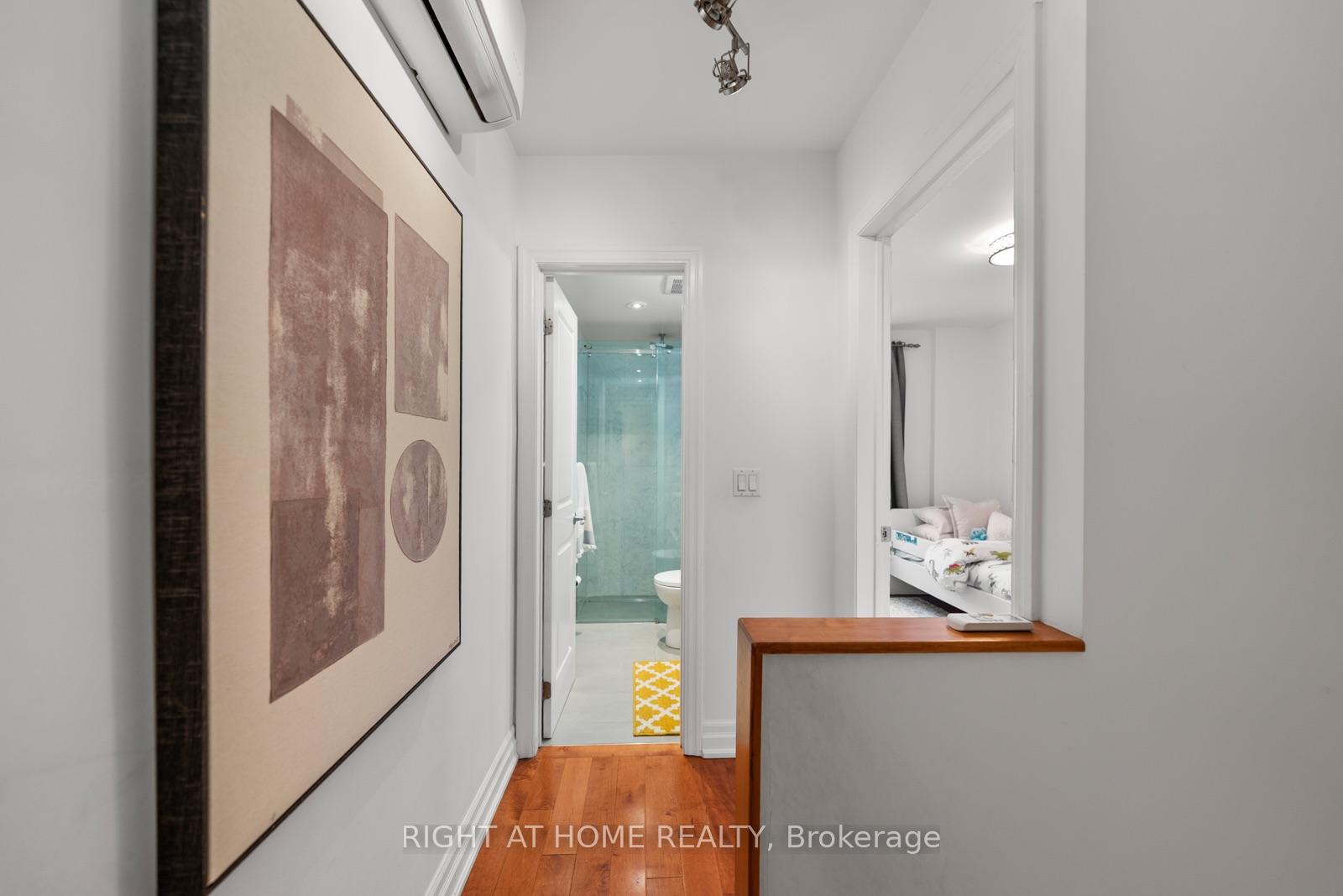 Photo 18 of 5 1/2 Luttrell Avenue, Toronto, East End-Danforth — HOMEH