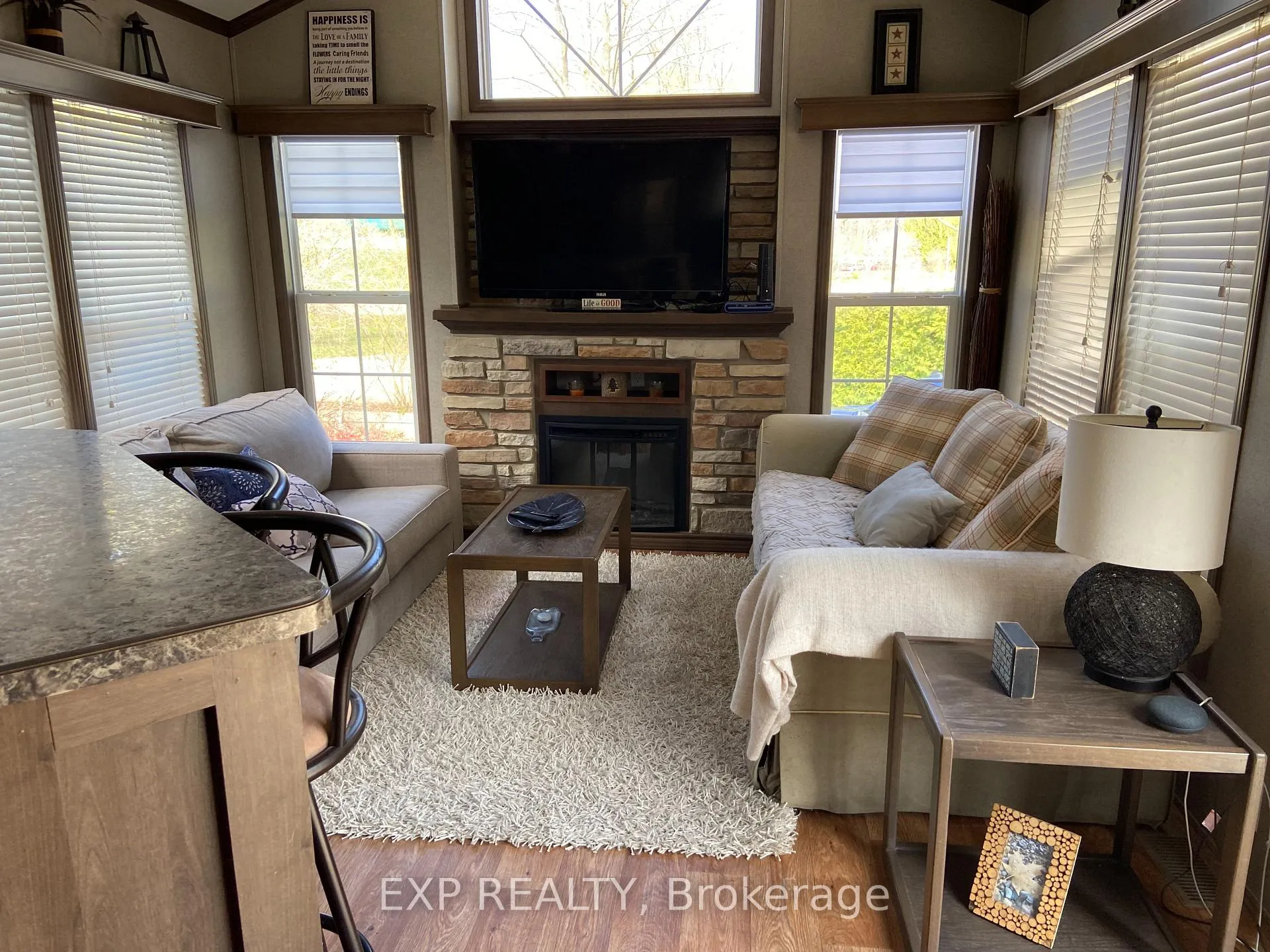 Photo 5 of Unit 232, 76735 Wildwood Line, Bluewater, Bayfield — HOMEH