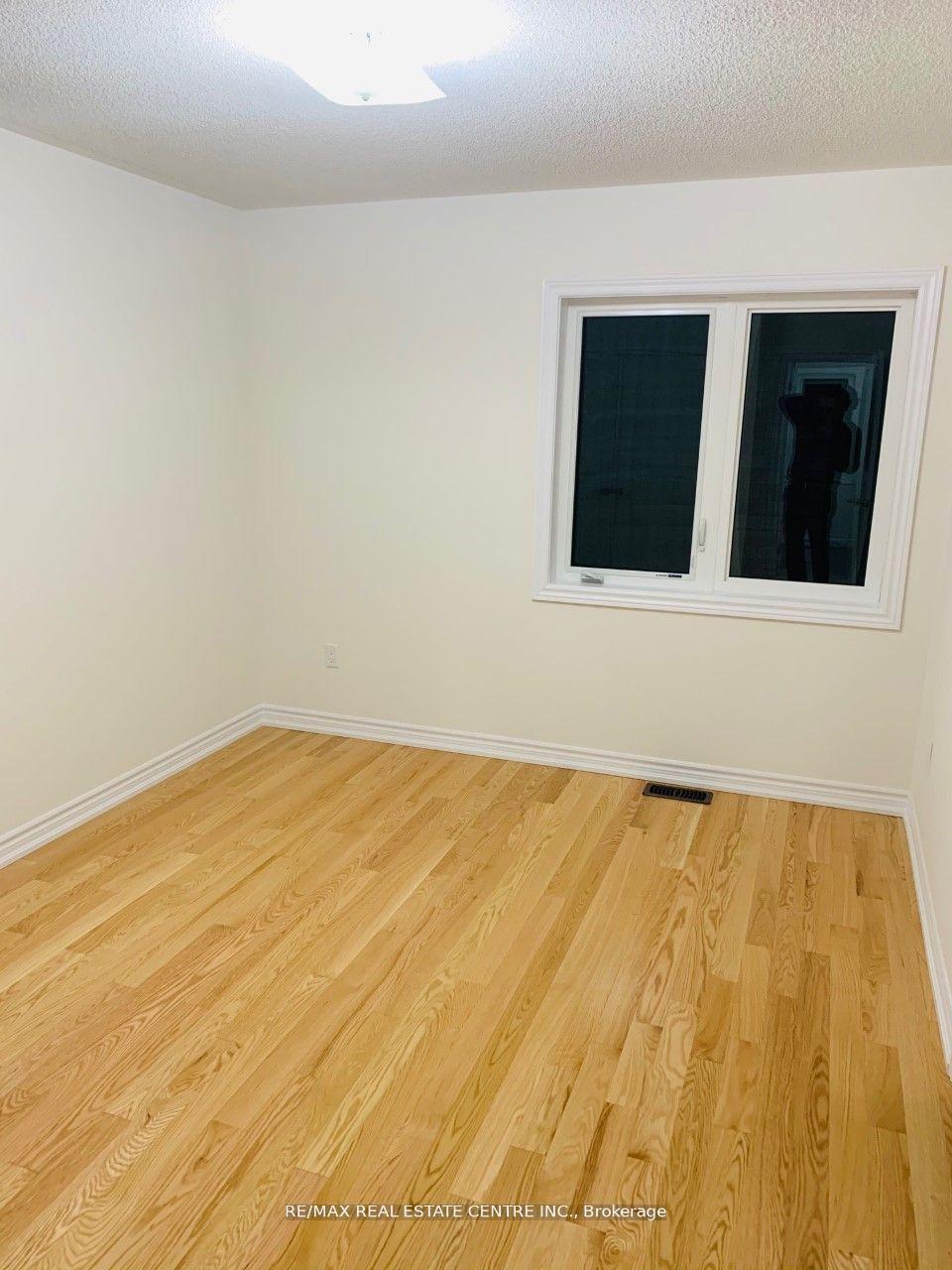 Photo 12 of Unit Upper, 21 Whitefish Street, Whitby, Rural Whitby — HOMEH