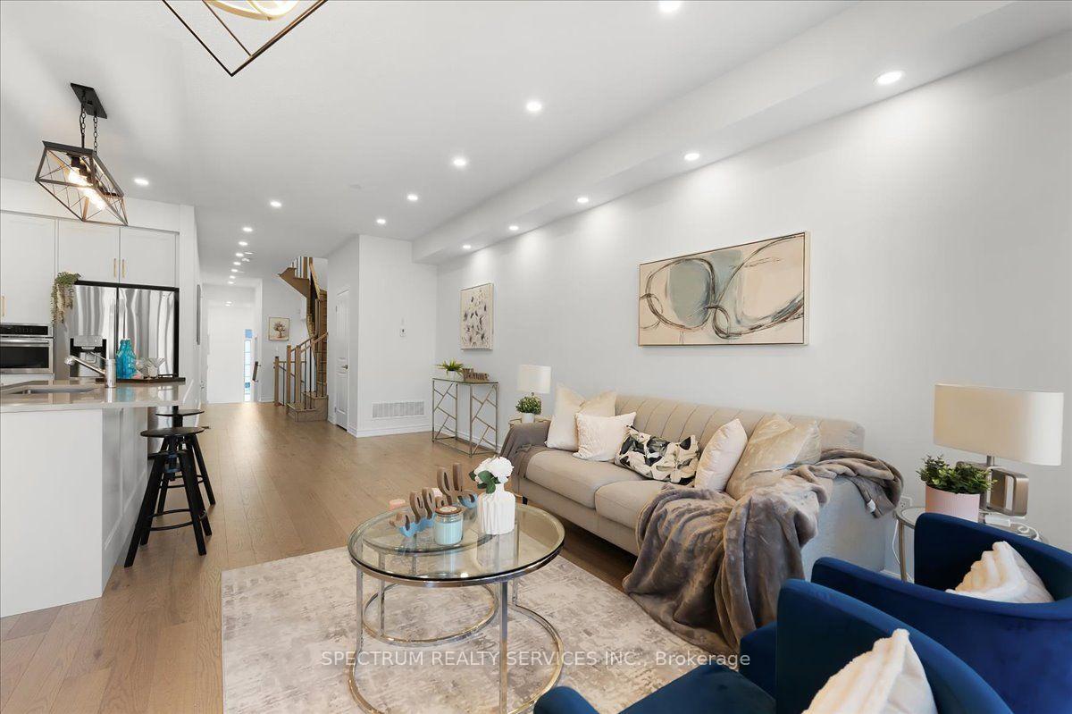 Photo 9 of 1437 Watercres Way, Milton, Walker — HOMEH