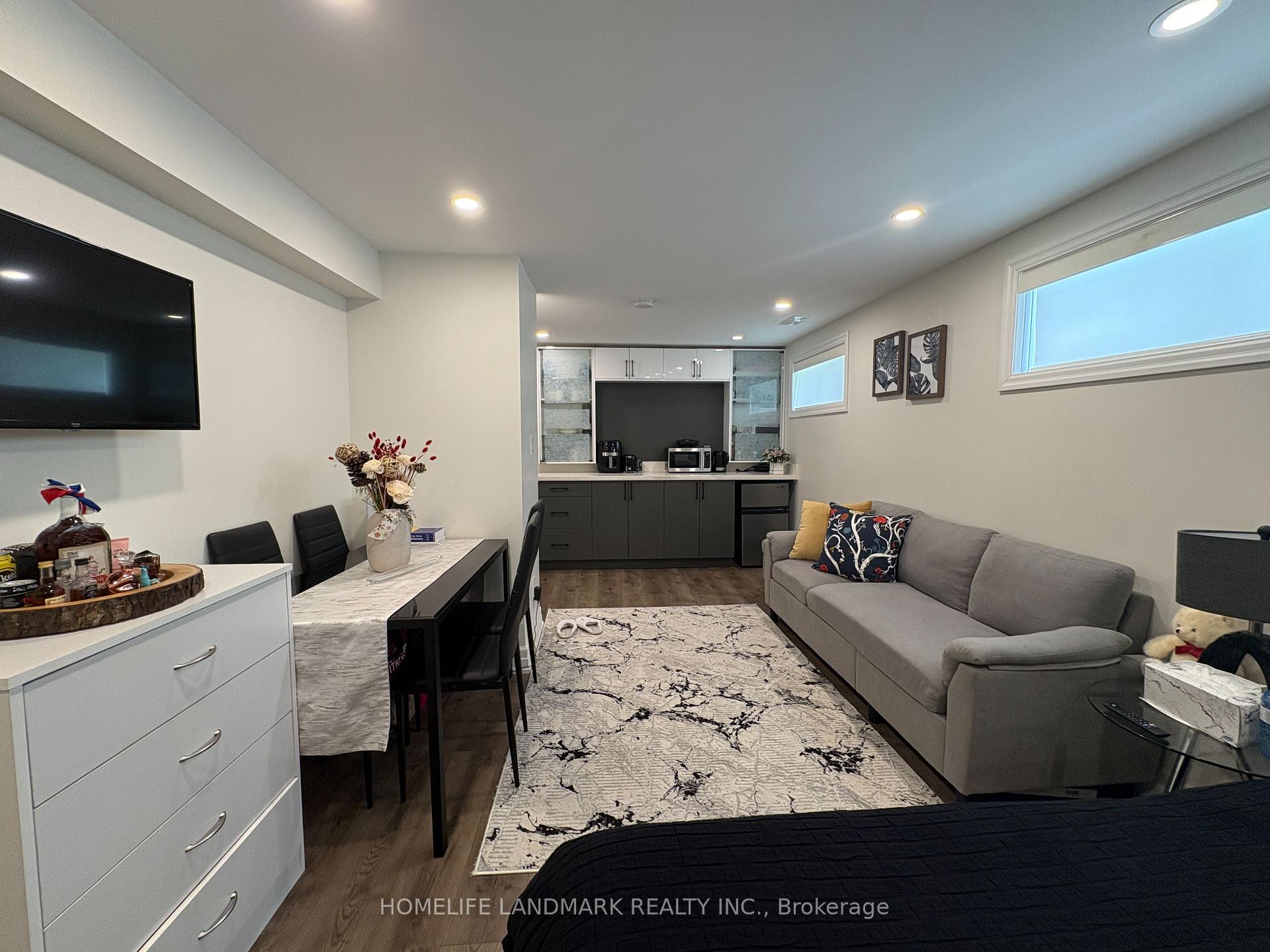 Front of Unit Bsmt Studio, 345 Palmer Avenue
