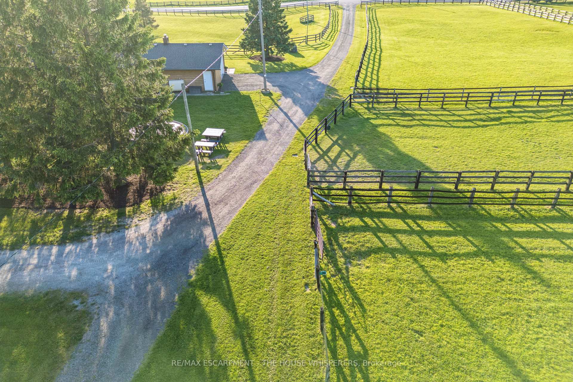 Photo 31 of 1250 Arkell Road, Milton, Rural Milton West — HOMEH