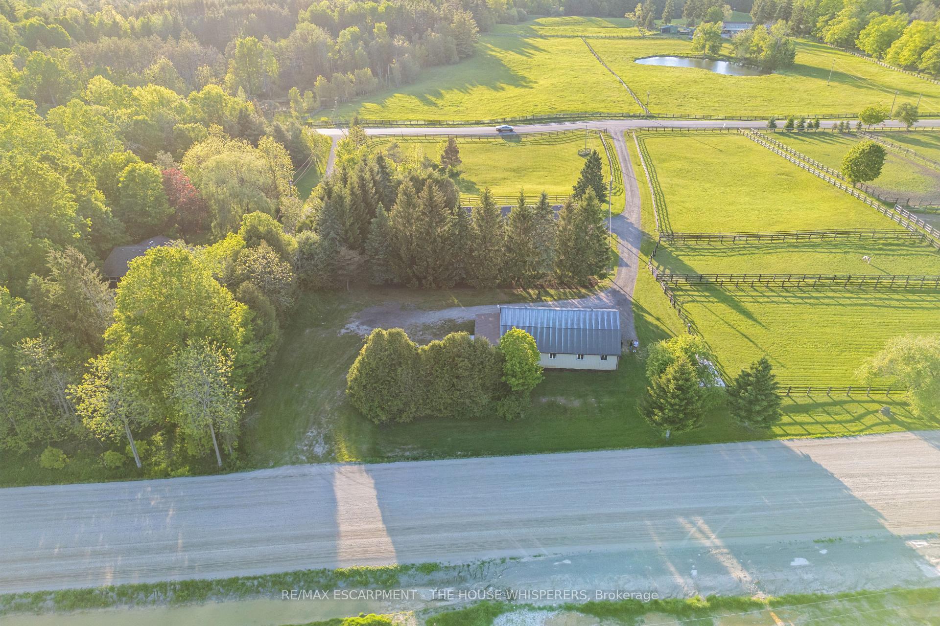 Photo 33 of 1250 Arkell Road, Milton, Rural Milton West — HOMEH