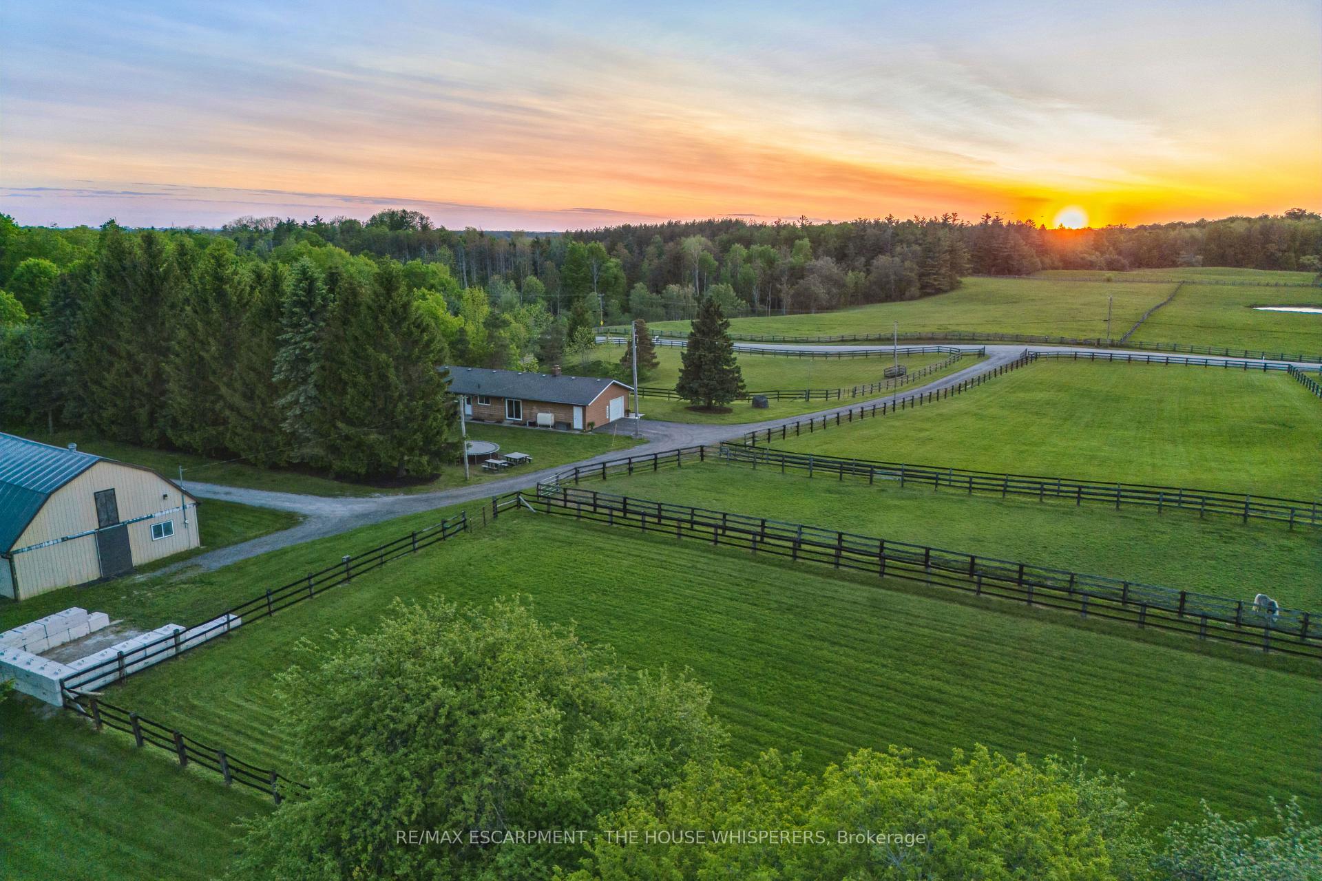 Photo 37 of 1250 Arkell Road, Milton, Rural Milton West — HOMEH