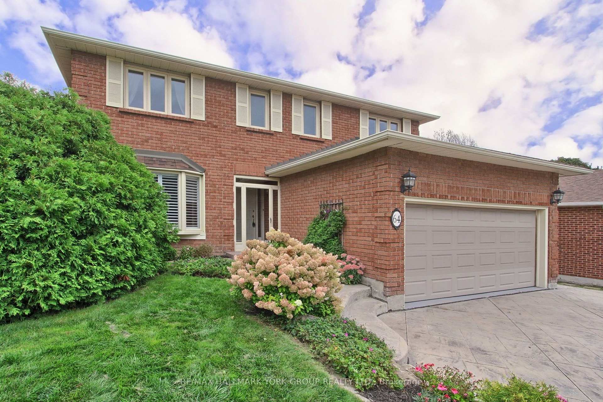 Photo 1 of 64 Golf Links Drive, Aurora, Aurora Highlands — HOMEH