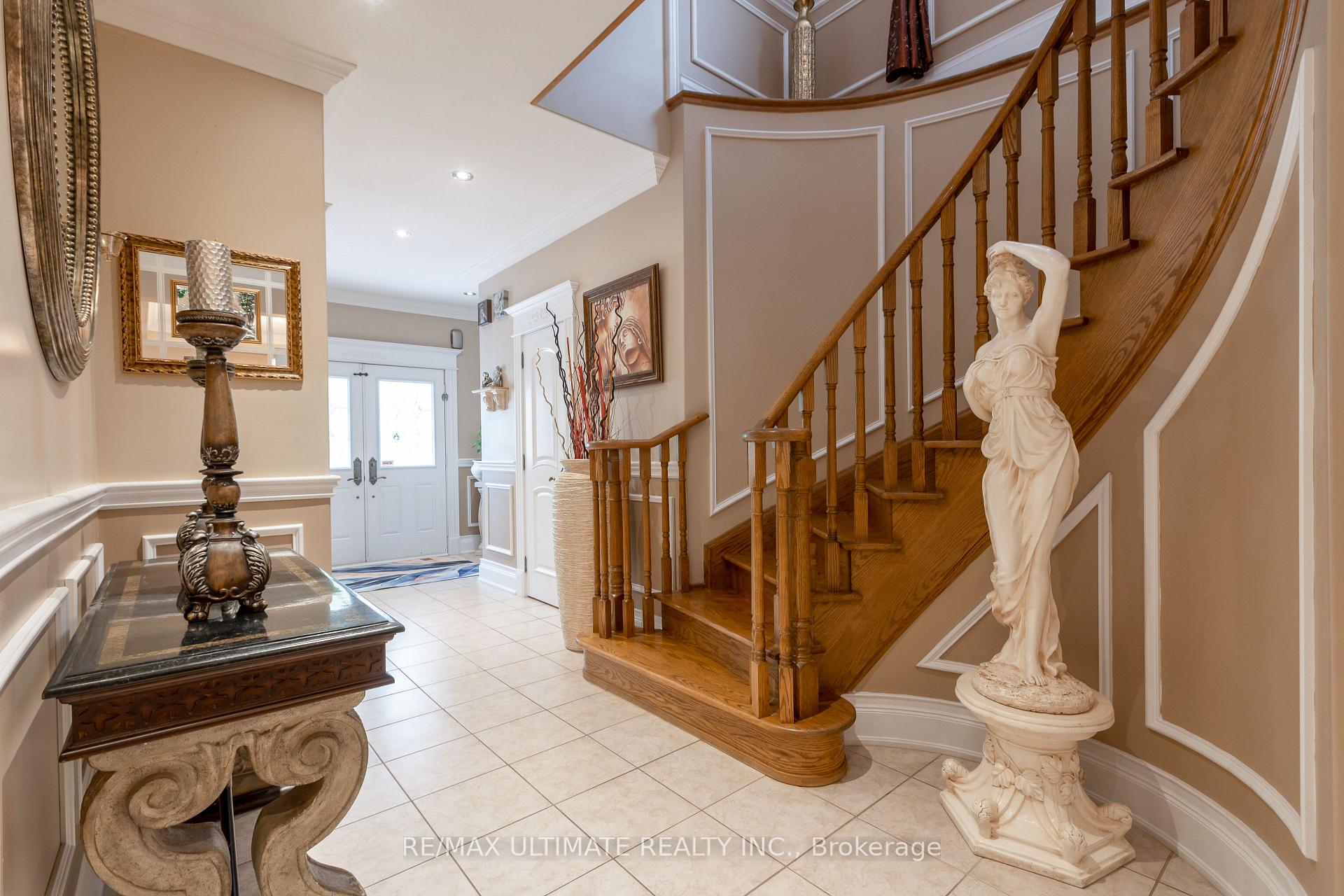 Photo 6 of 15 Ozoner Crescent, Vaughan, Vellore Village — HOMEH