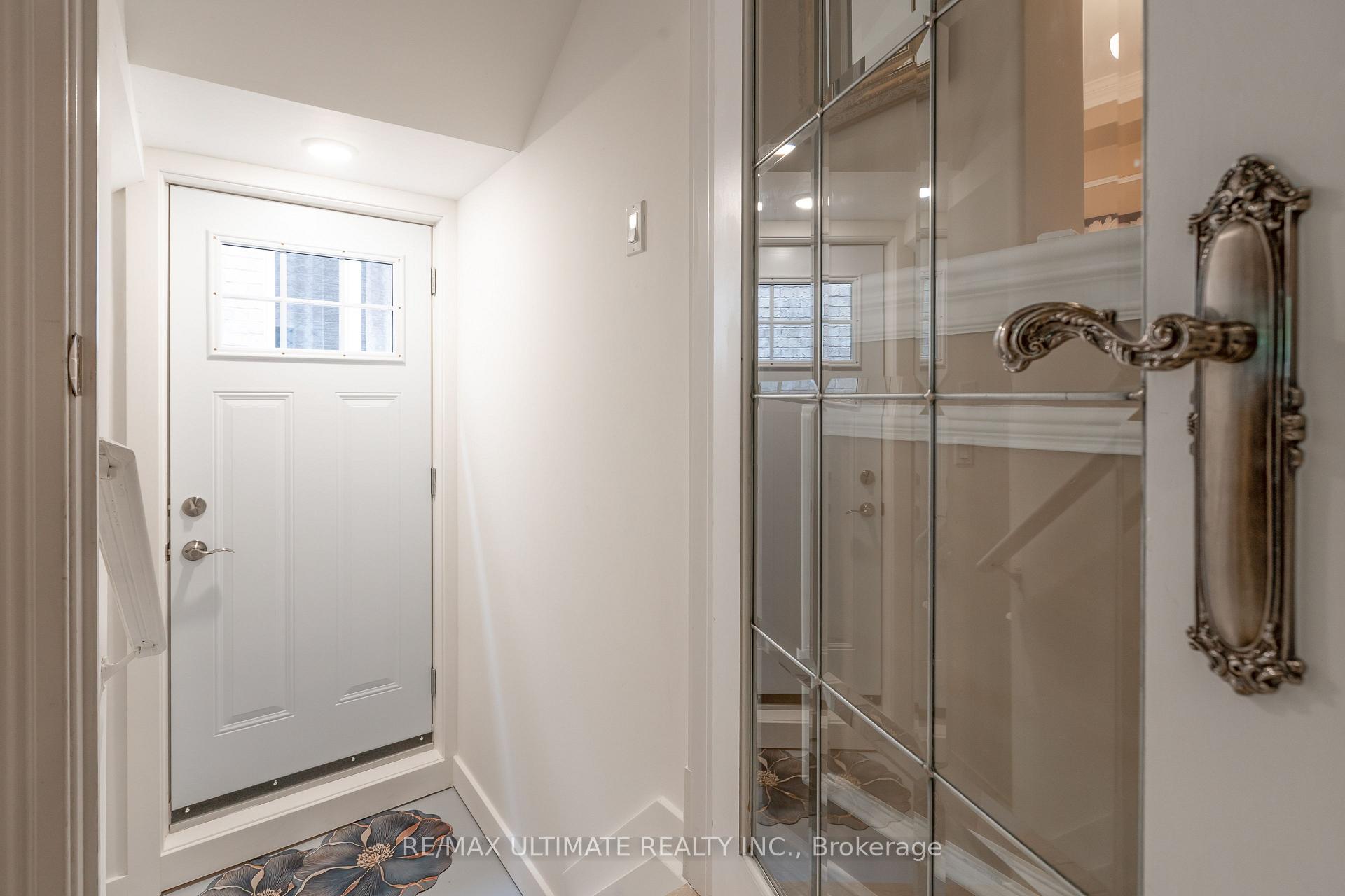 Photo 7 of 15 Ozoner Crescent, Vaughan, Vellore Village — HOMEH