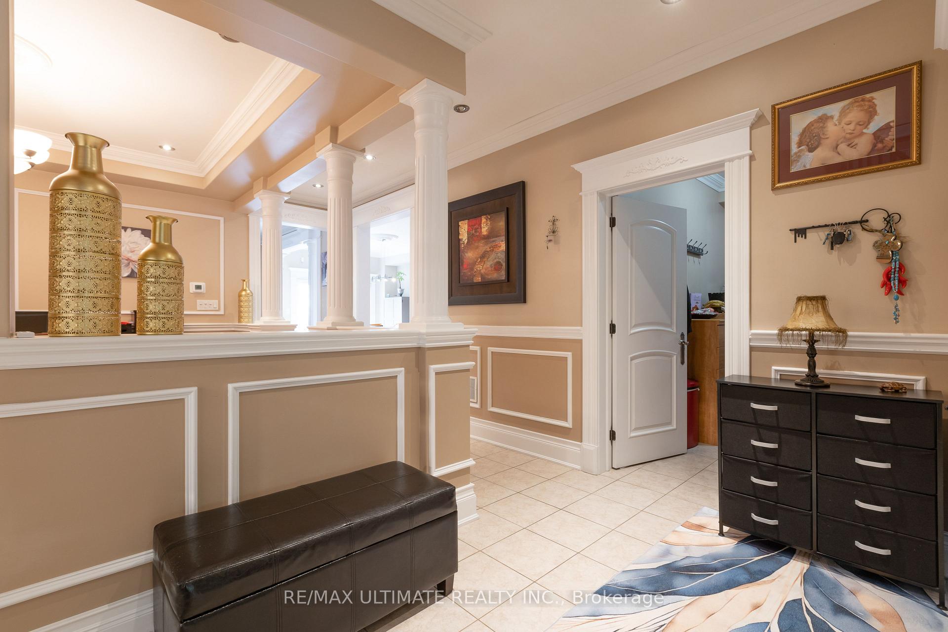 Photo 8 of 15 Ozoner Crescent, Vaughan, Vellore Village — HOMEH