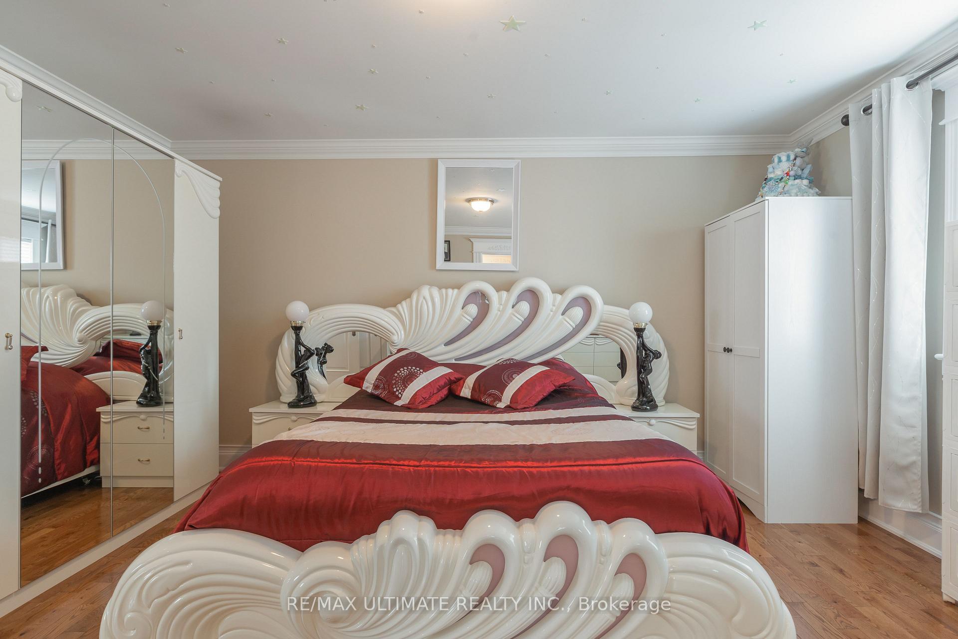 Photo 30 of 15 Ozoner Crescent, Vaughan, Vellore Village — HOMEH