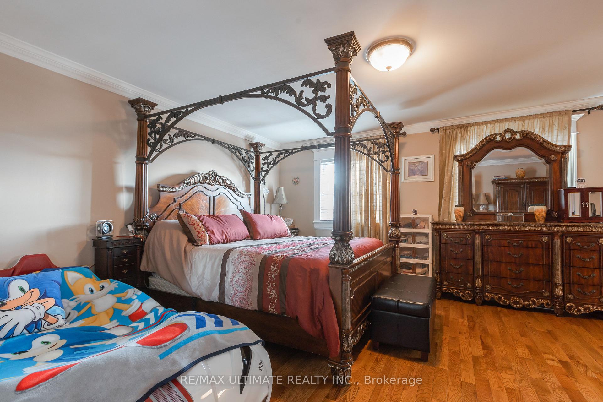 Photo 33 of 15 Ozoner Crescent, Vaughan, Vellore Village — HOMEH