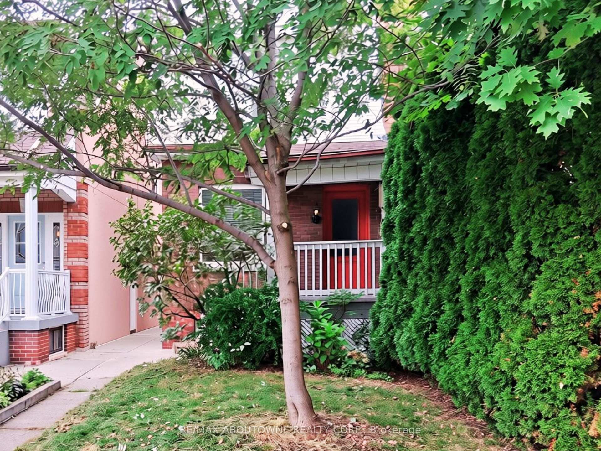 Photo 2 of 60 Gillespie Avenue, Toronto, Weston-Pellam Park — HOMEH
