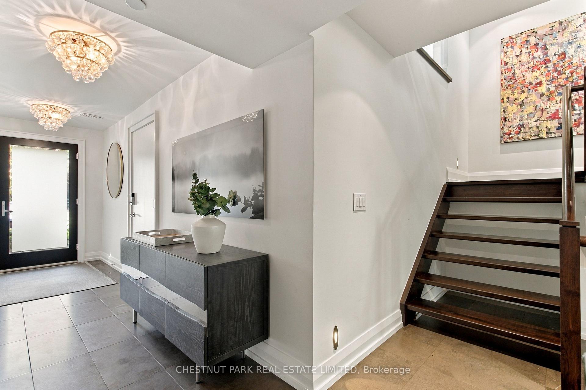 Photo 4 of 118 Albertus Avenue, Toronto, Lawrence Park South — HOMEH