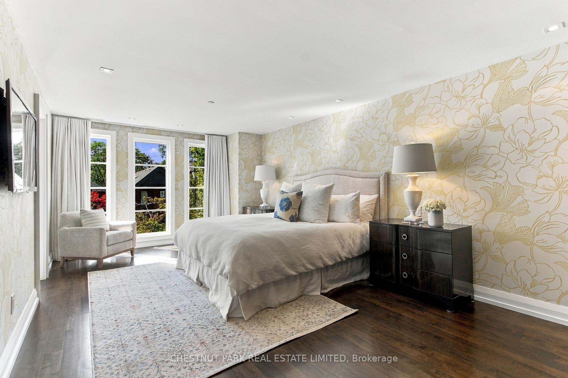 Photo 17 of 118 Albertus Avenue, Toronto, Lawrence Park South — HOMEH