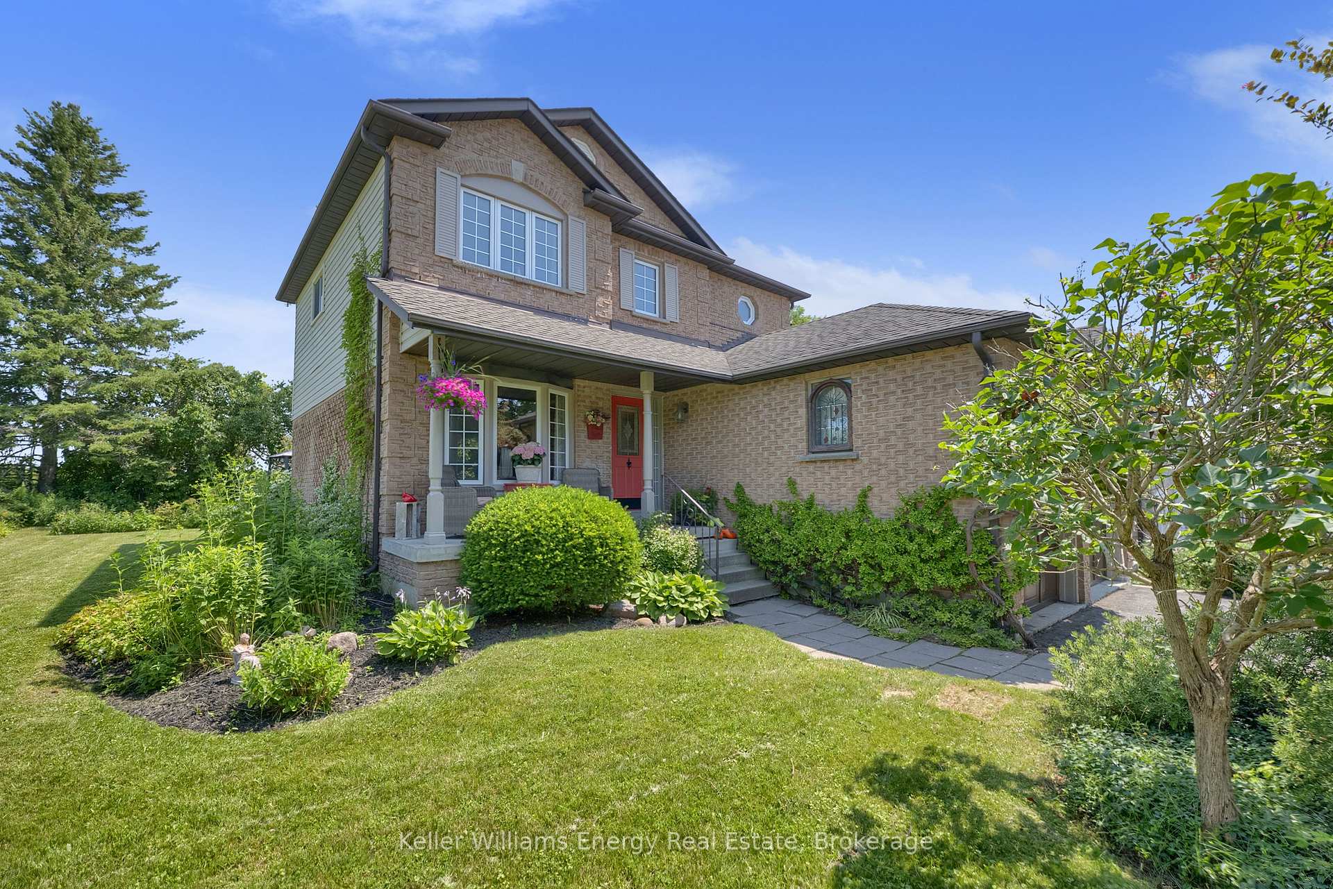 Photo 5 of 276 Andrew Street, Clarington, Newcastle — HOMEH