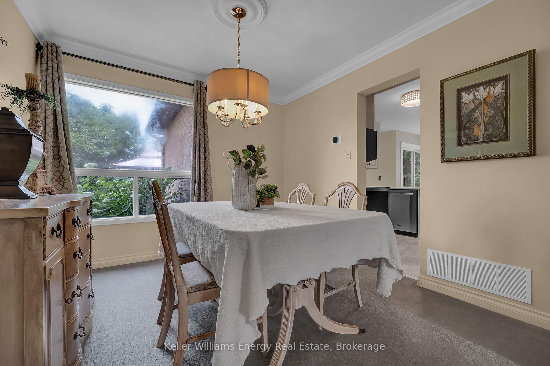Photo 15 of 276 Andrew Street, Clarington, Newcastle — HOMEH