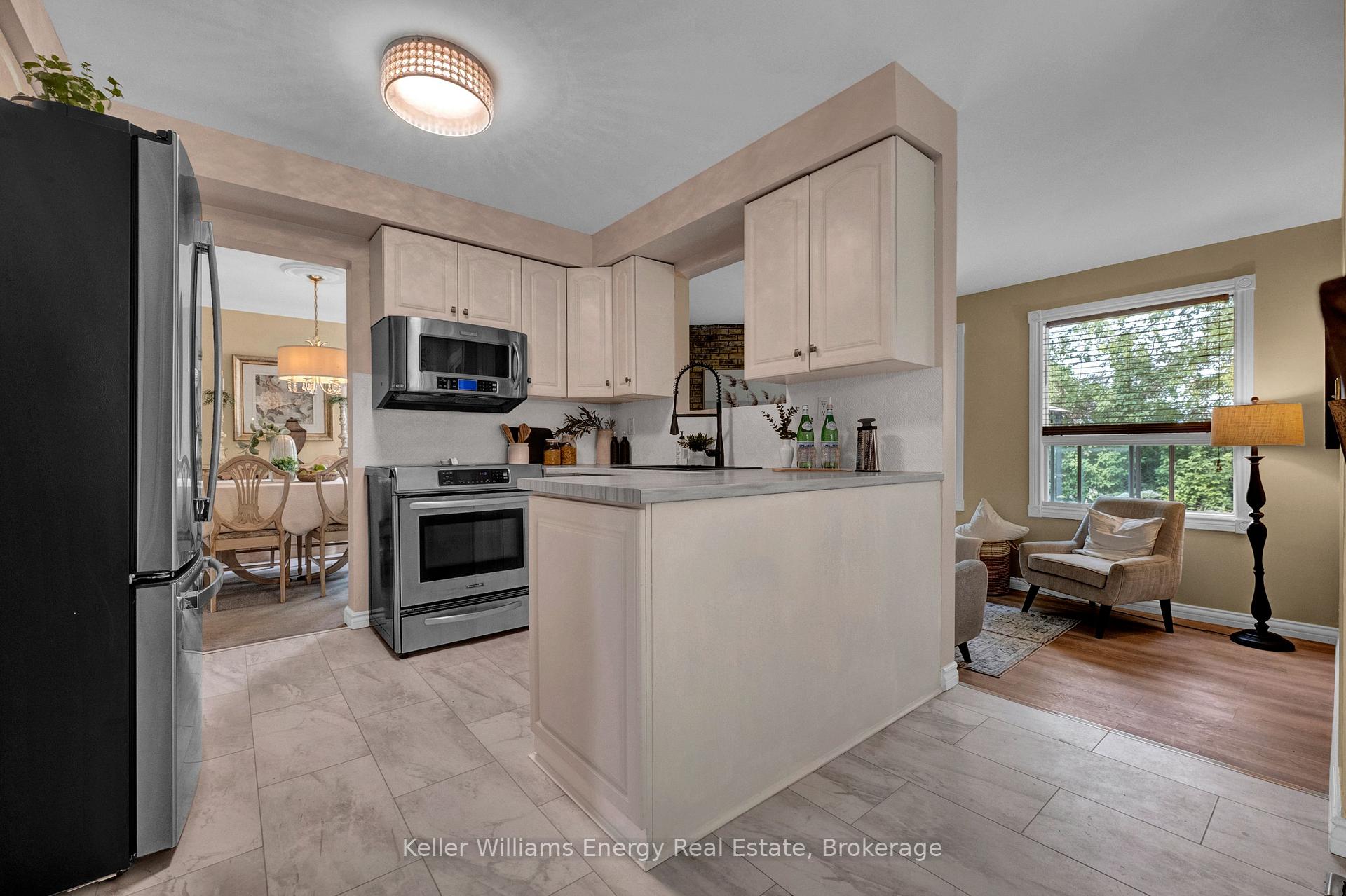 Photo 21 of 276 Andrew Street, Clarington, Newcastle — HOMEH
