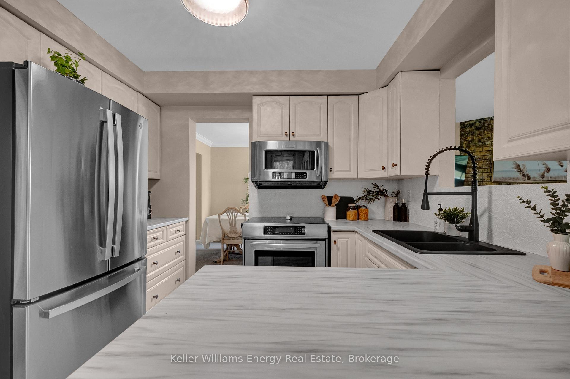 Photo 23 of 276 Andrew Street, Clarington, Newcastle — HOMEH