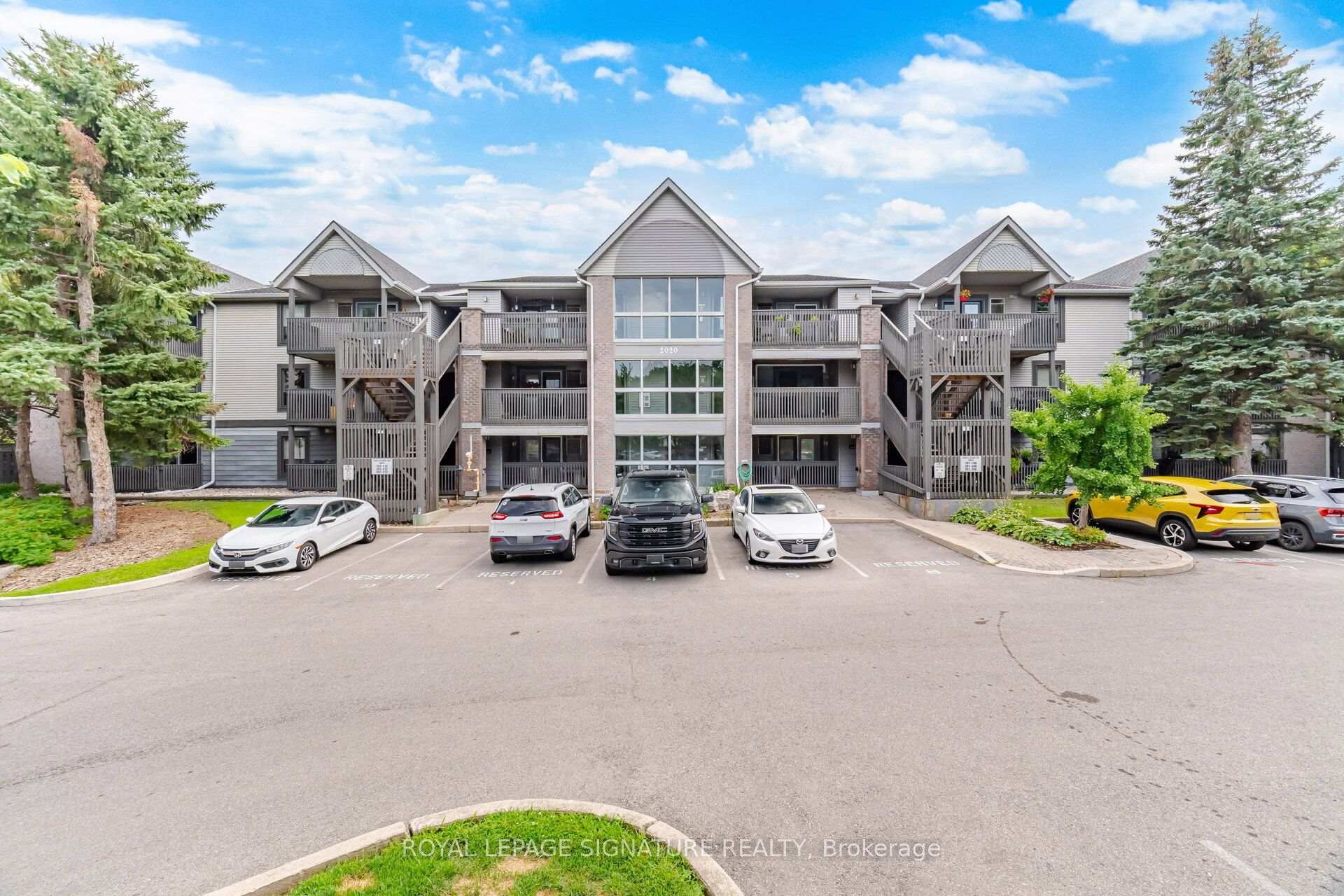 Photo 1 of Unit 207, 2020 Cleaver Avenue, Burlington, Headon — HOMEH