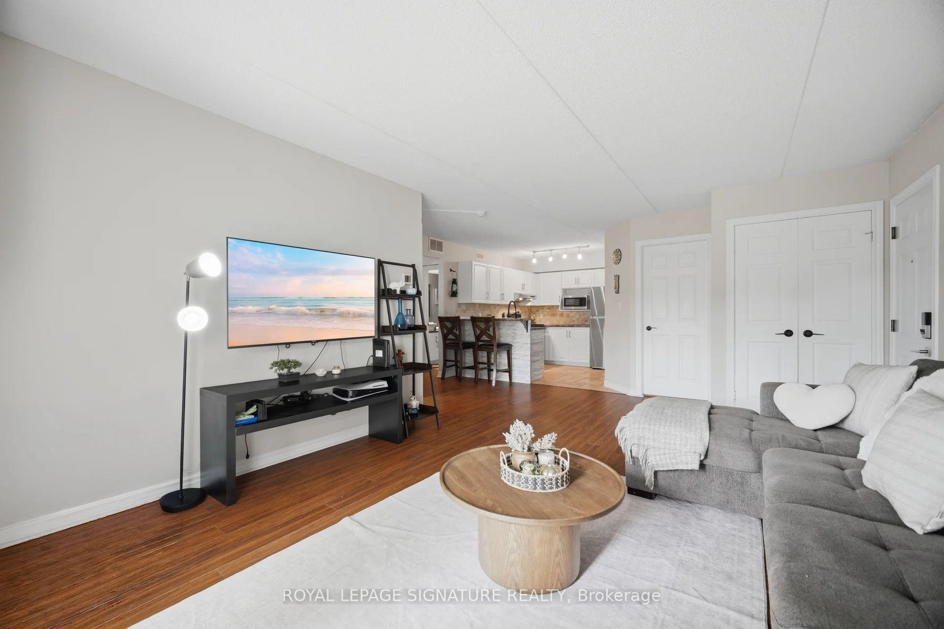 Photo 10 of Unit 207, 2020 Cleaver Avenue, Burlington, Headon — HOMEH