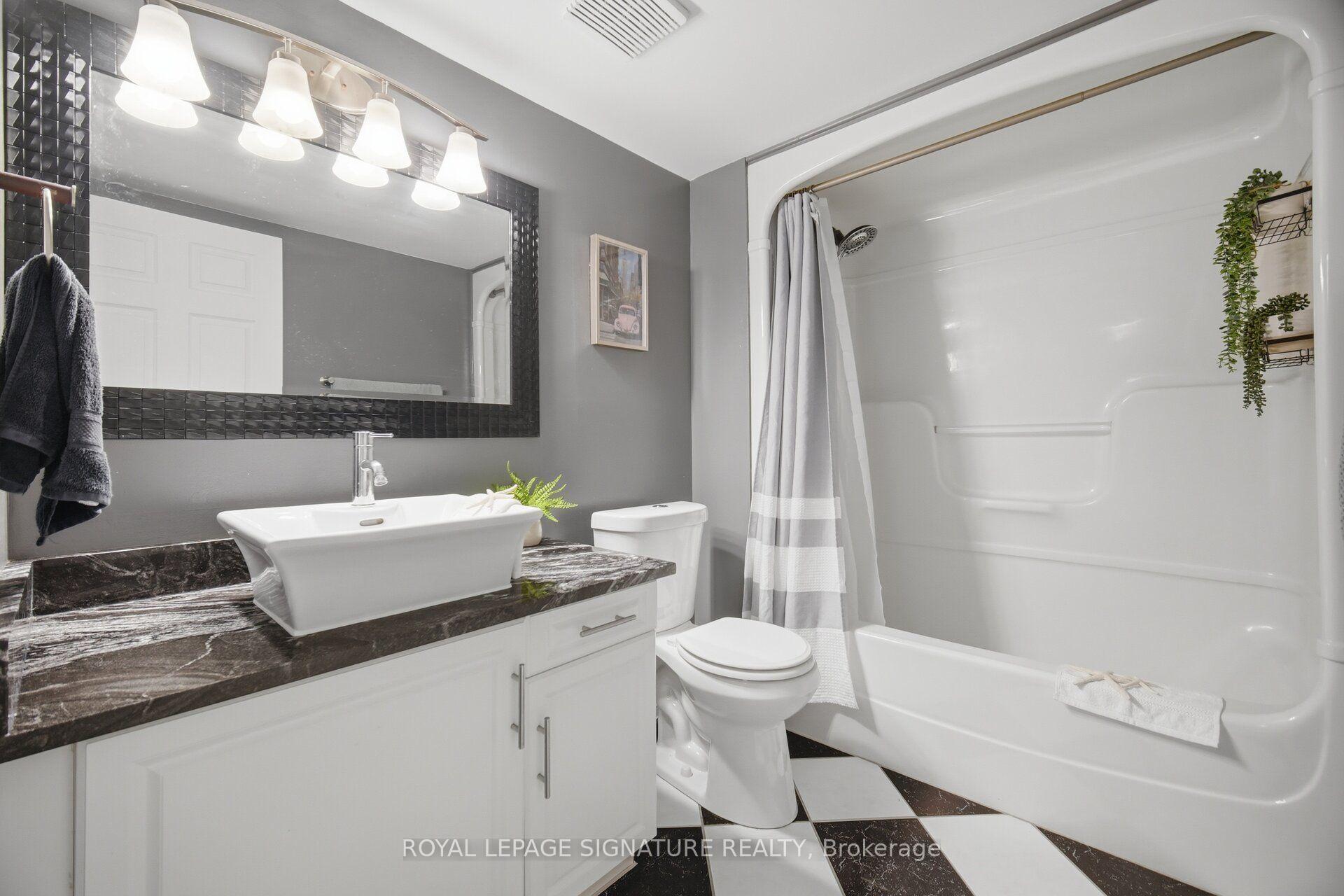 Photo 18 of Unit 207, 2020 Cleaver Avenue, Burlington, Headon — HOMEH