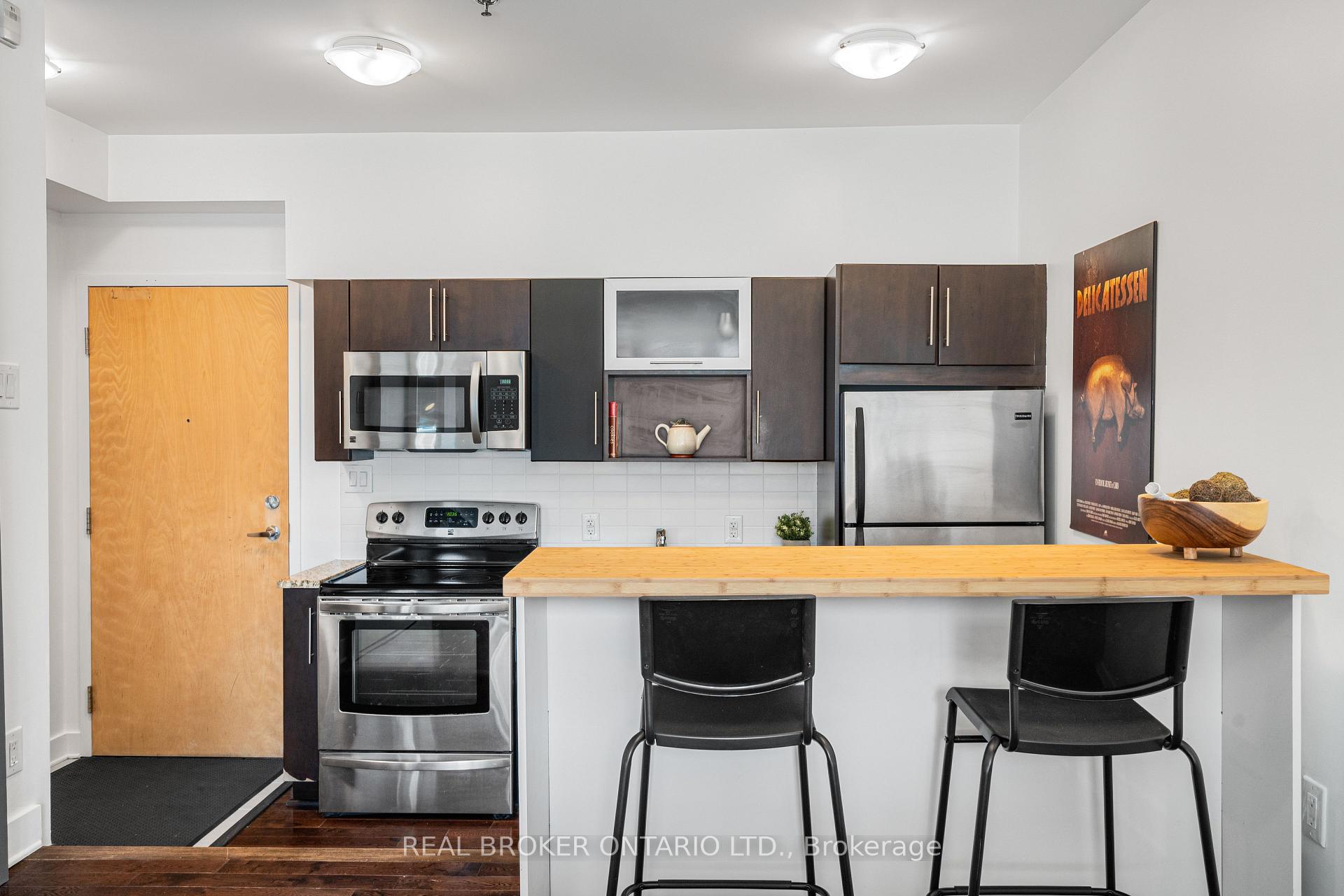 Photo 2 of Unit 102, 360 Cumberland Street, Ottawa, Lower Town/Byward Market — HOMEH