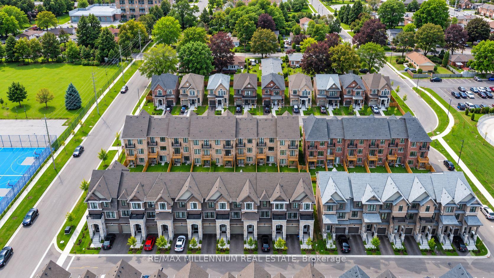 Photo 1 of 24 Calloway Way, Whitby, Downtown Whitby — HOMEH