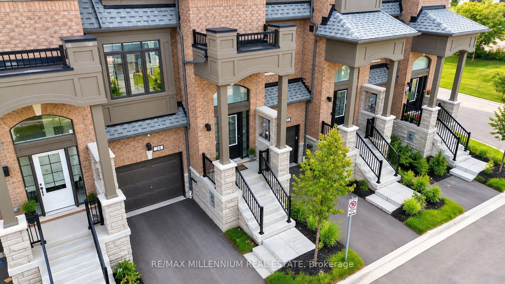 Photo 33 of 24 Calloway Way, Whitby, Downtown Whitby — HOMEH