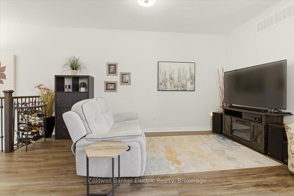 Photo 12 of Unit 14, 80 Marsh Avenue, Peterborough, Northcrest Ward 5 — HOMEH
