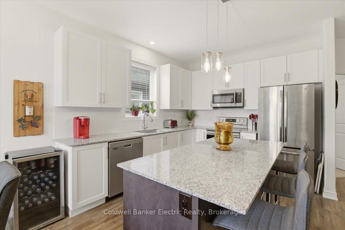Photo 14 of Unit 14, 80 Marsh Avenue, Peterborough, Northcrest Ward 5 — HOMEH