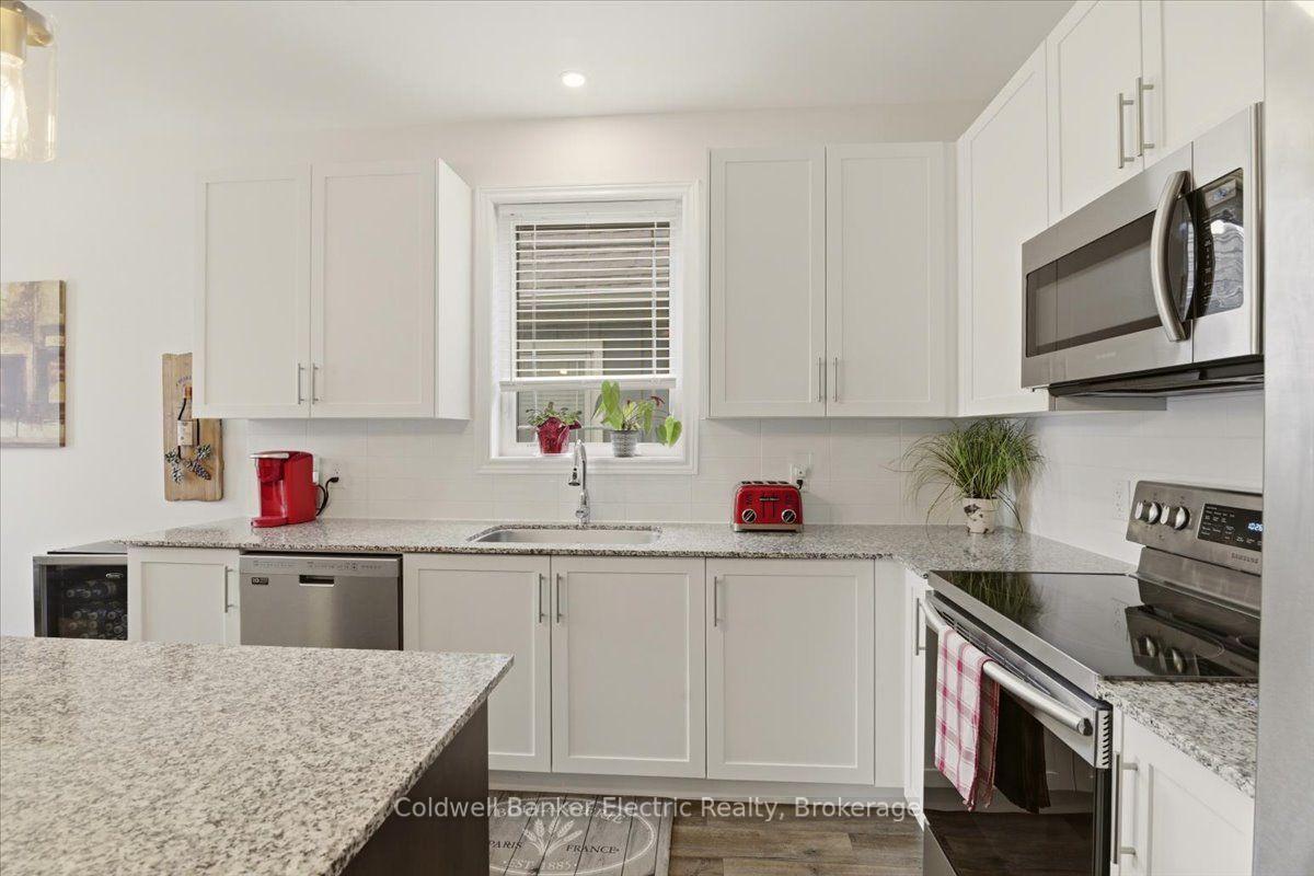 Photo 16 of Unit 14, 80 Marsh Avenue, Peterborough, Northcrest Ward 5 — HOMEH