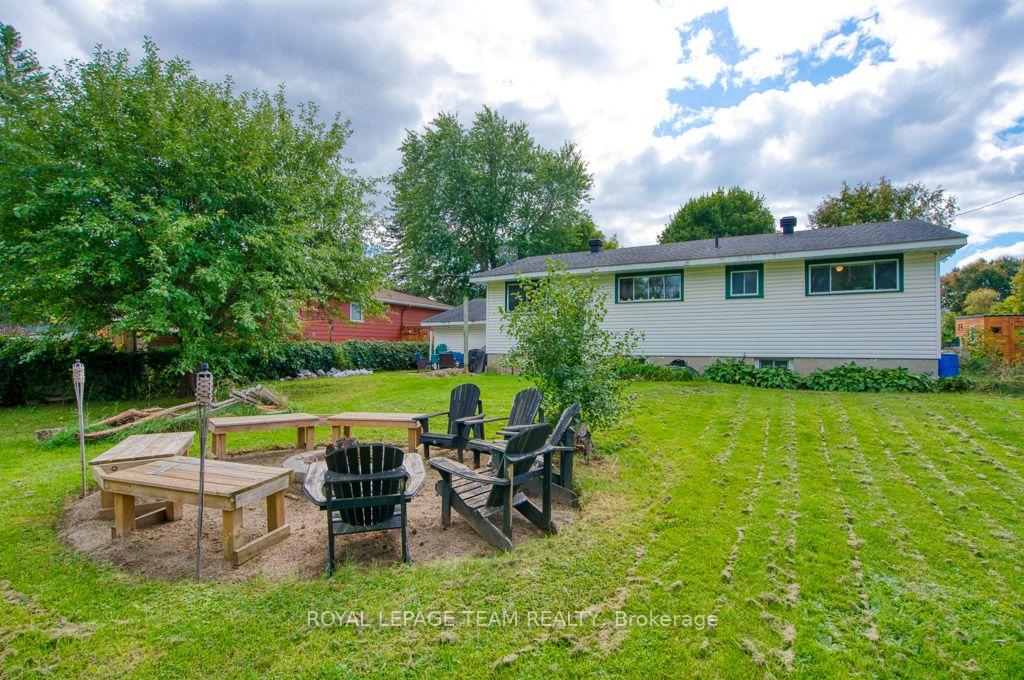 Photo 28 of 14 Maitland Street, Ottawa, Richmond — HOMEH
