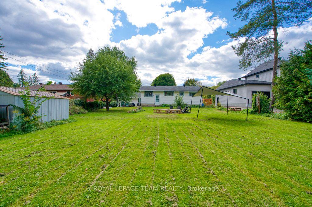 Photo 32 of 14 Maitland Street, Ottawa, Richmond — HOMEH