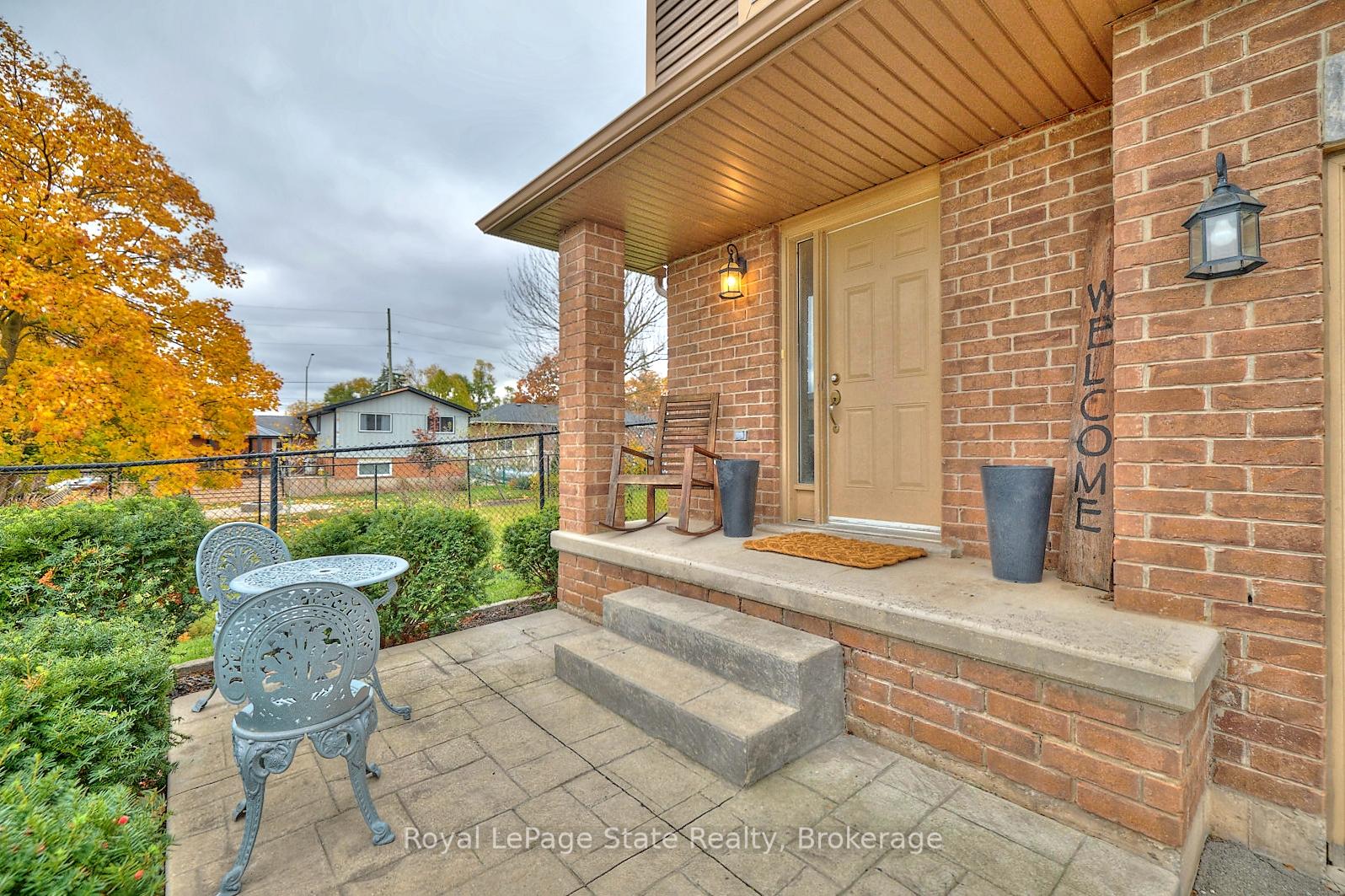 Photo 4 of 5052 Cassandra Drive, Lincoln, Beamsville — HOMEH