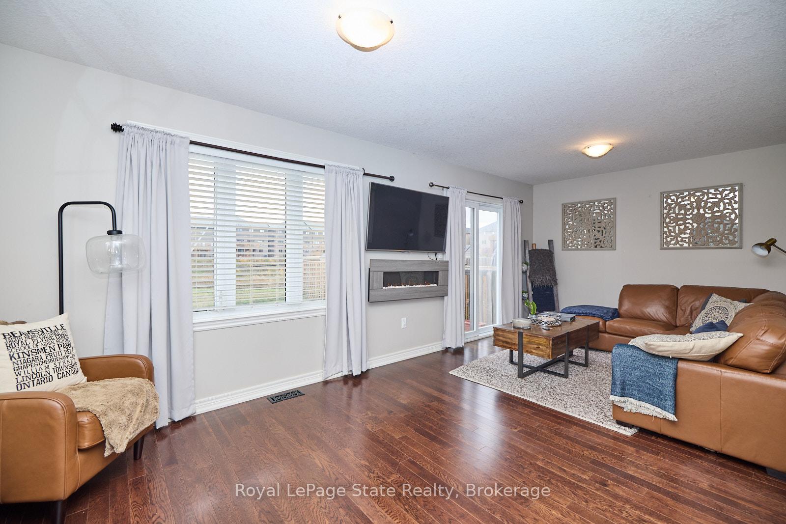 Photo 6 of 5052 Cassandra Drive, Lincoln, Beamsville — HOMEH