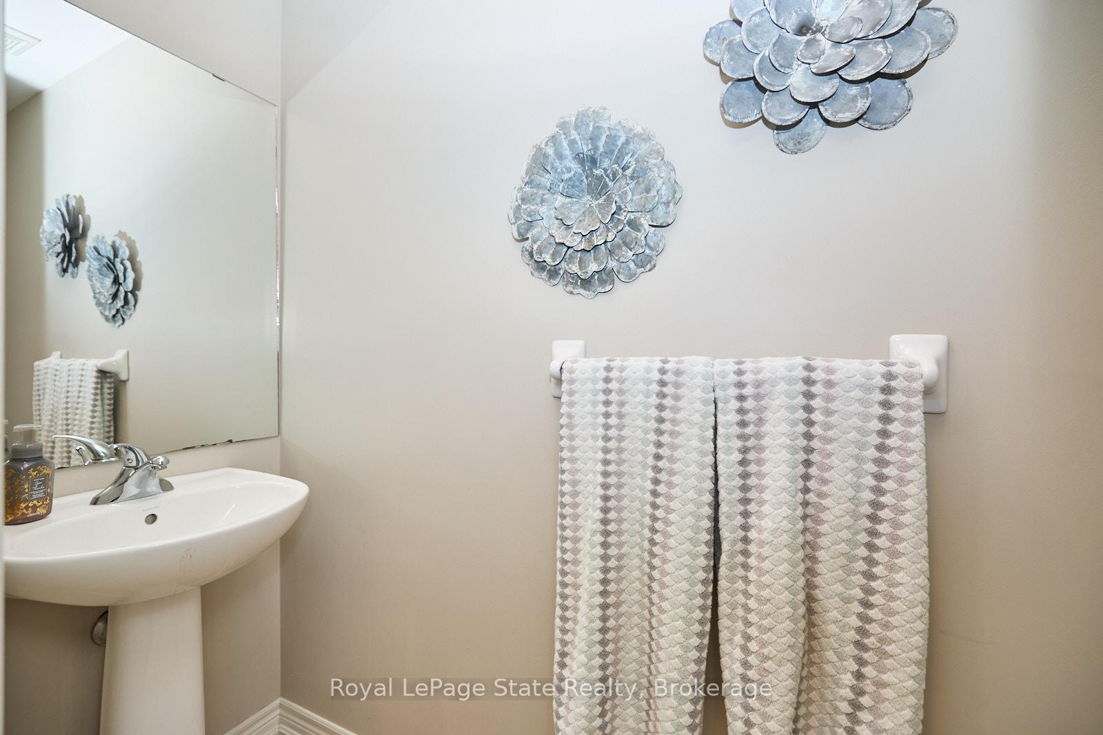Photo 9 of 5052 Cassandra Drive, Lincoln, Beamsville — HOMEH