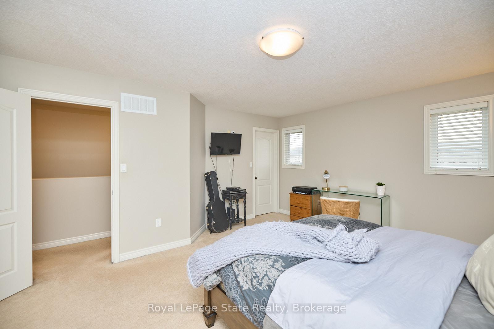 Photo 16 of 5052 Cassandra Drive, Lincoln, Beamsville — HOMEH