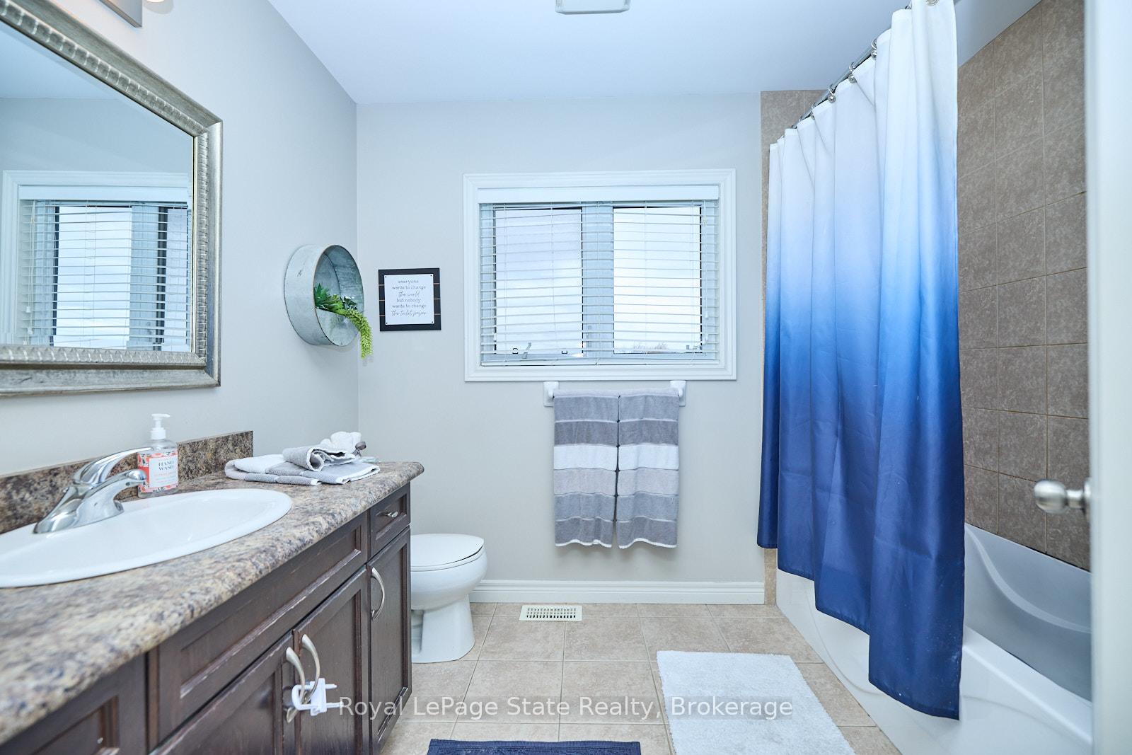 Photo 21 of 5052 Cassandra Drive, Lincoln, Beamsville — HOMEH
