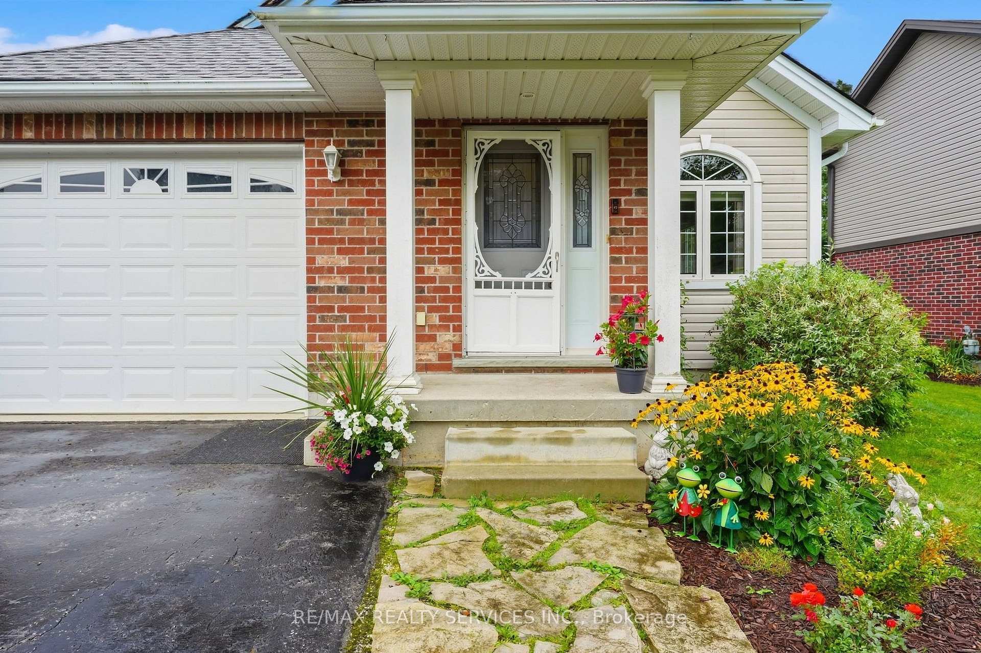 Photo 2 of 35 Sheffield Street, Southgate — HOMEH