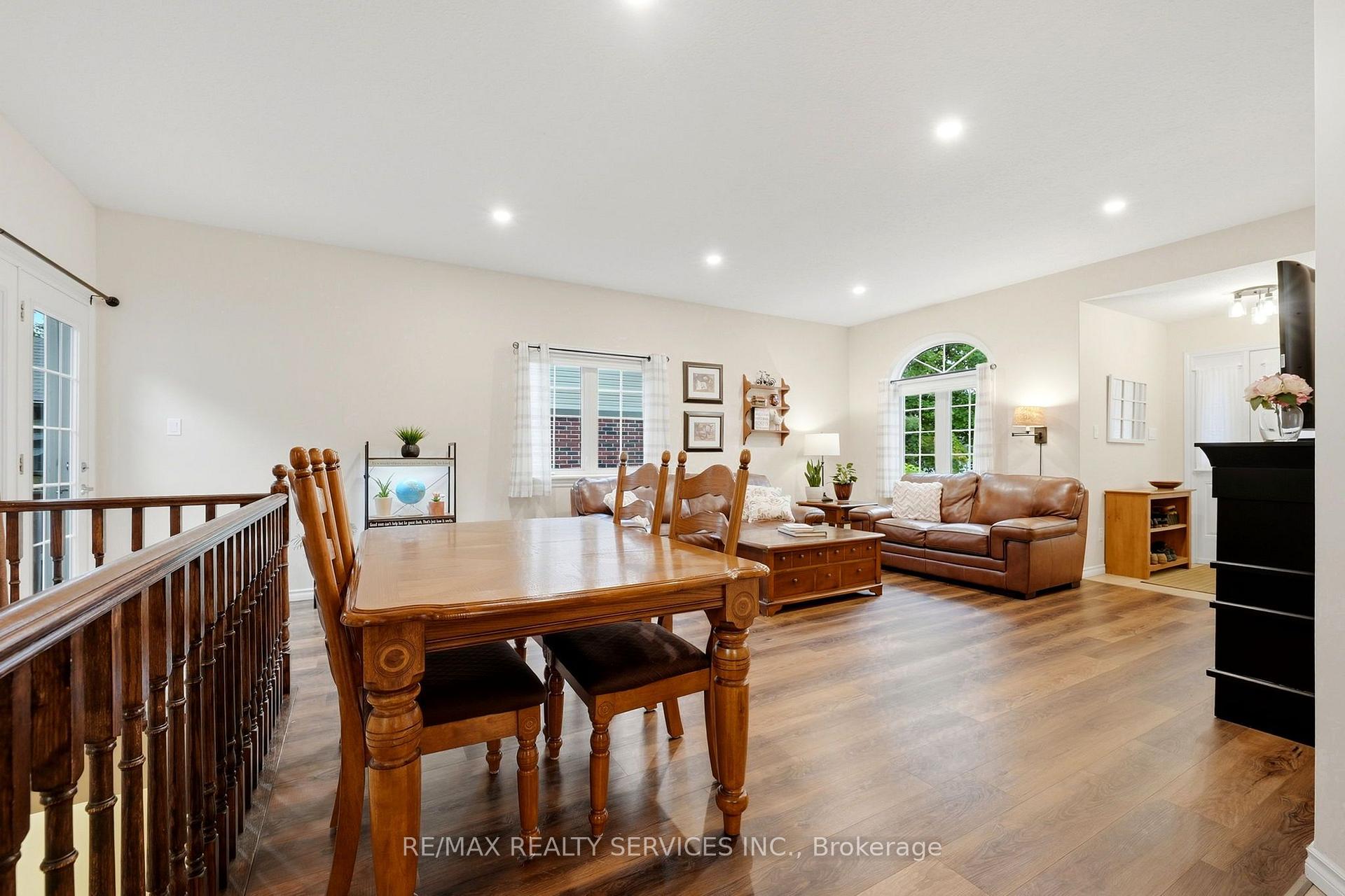 Photo 17 of 35 Sheffield Street, Southgate — HOMEH