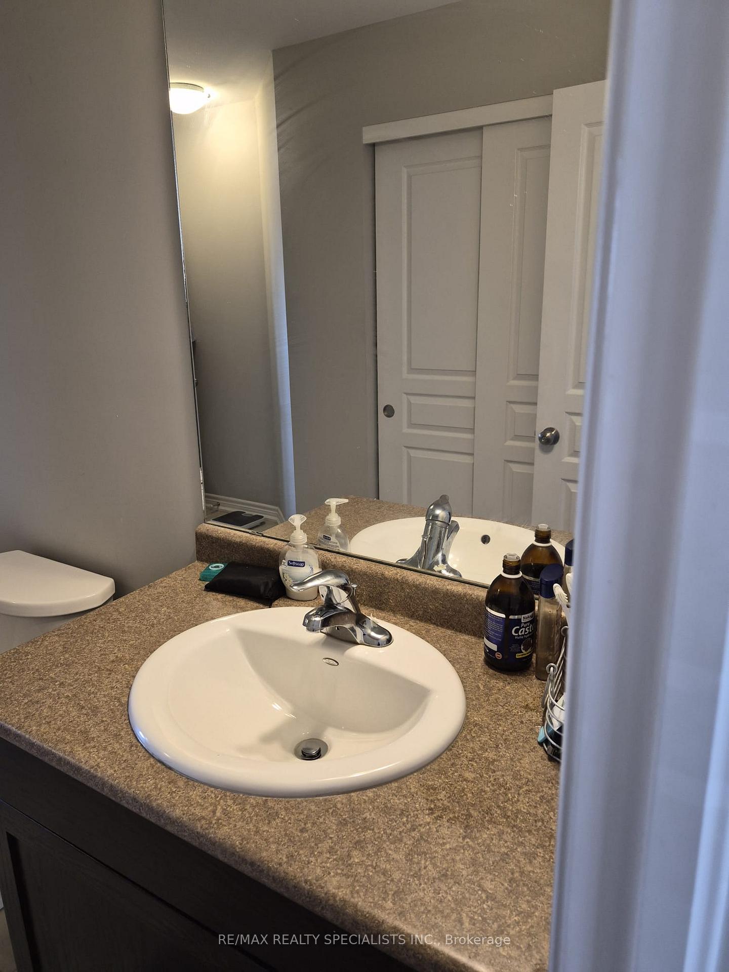 Photo 11 of Unit 4, 7768 Ascot Circle, Niagara Falls, Ascot — HOMEH