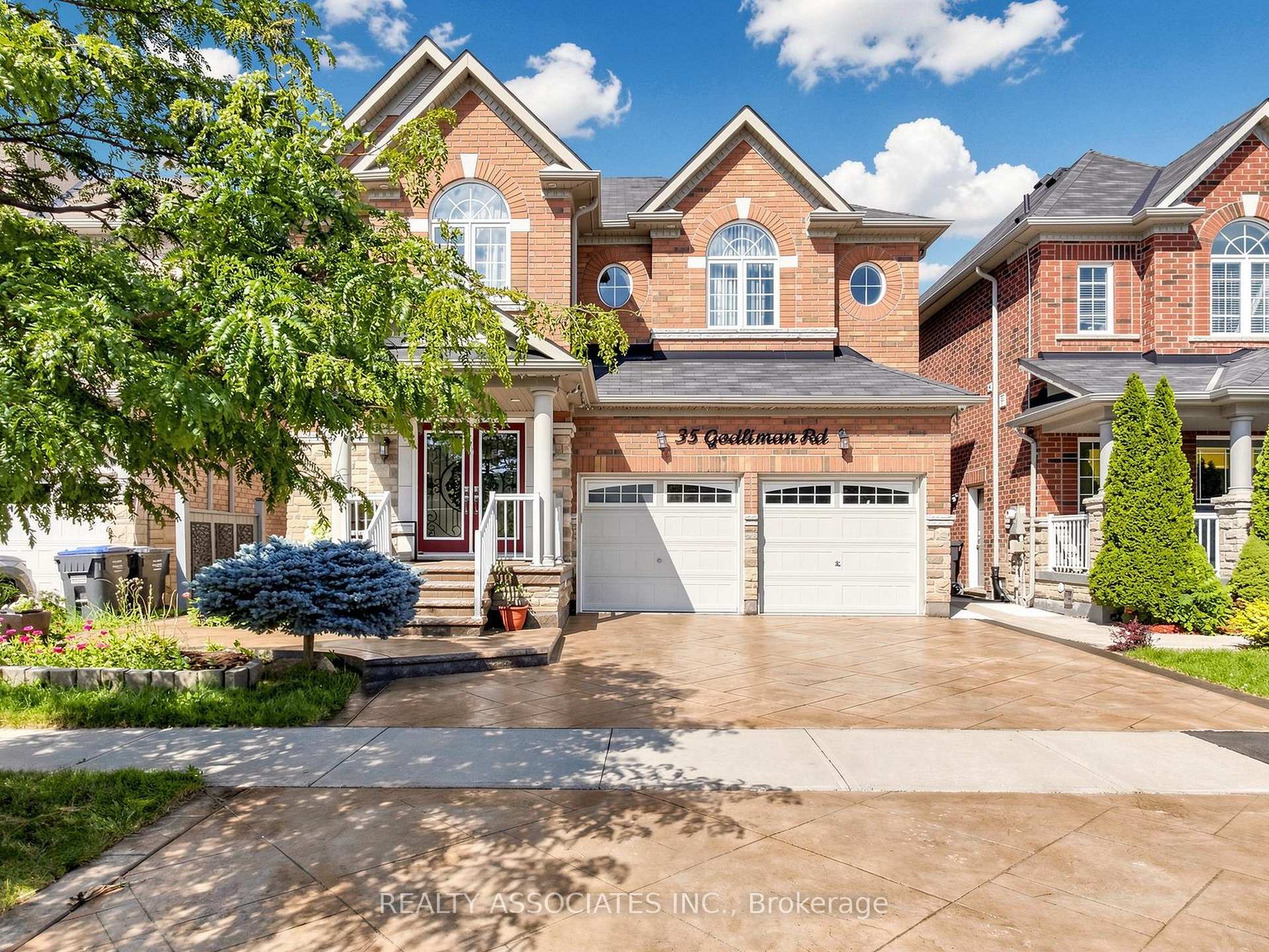 Photo 2 of 35 Godliman Road, Brampton, Credit Valley — HOMEH