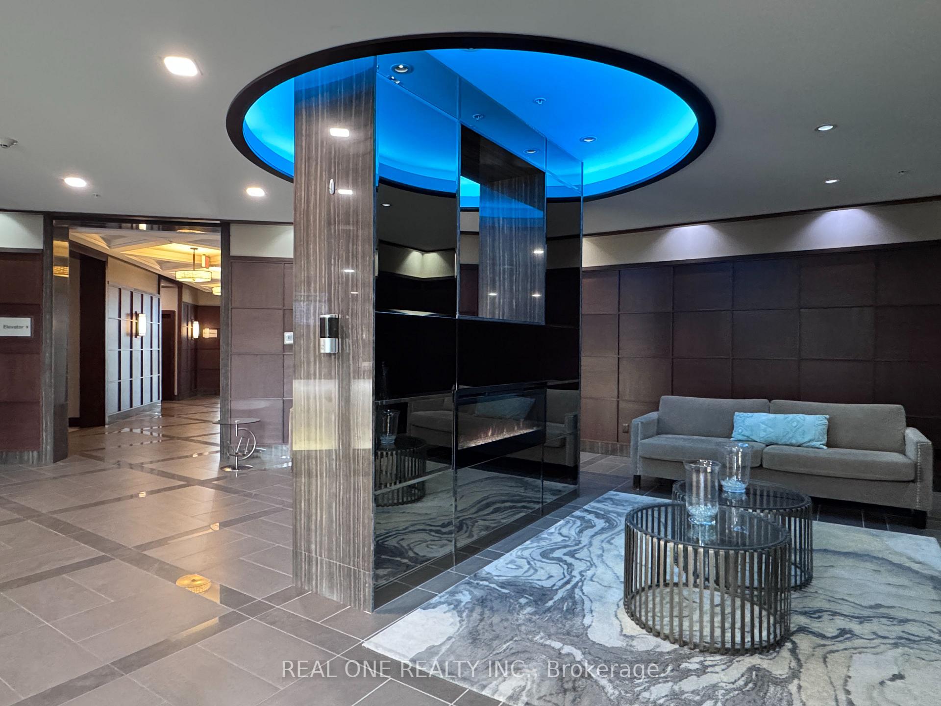 Photo 4 of Unit 332, 2480 Prince Michael Drive, Oakville, Joshua Creek — HOMEH